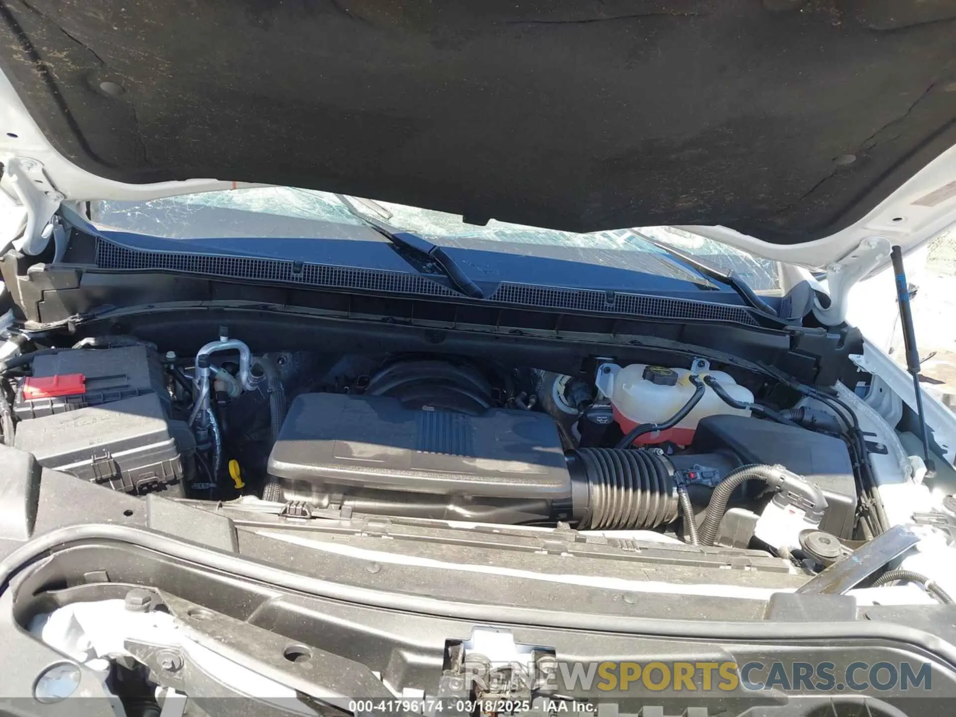 10 fotografías del automóvil dañado 1GNSCRKD3RR393593 CHEVROLET TAHOE 2024