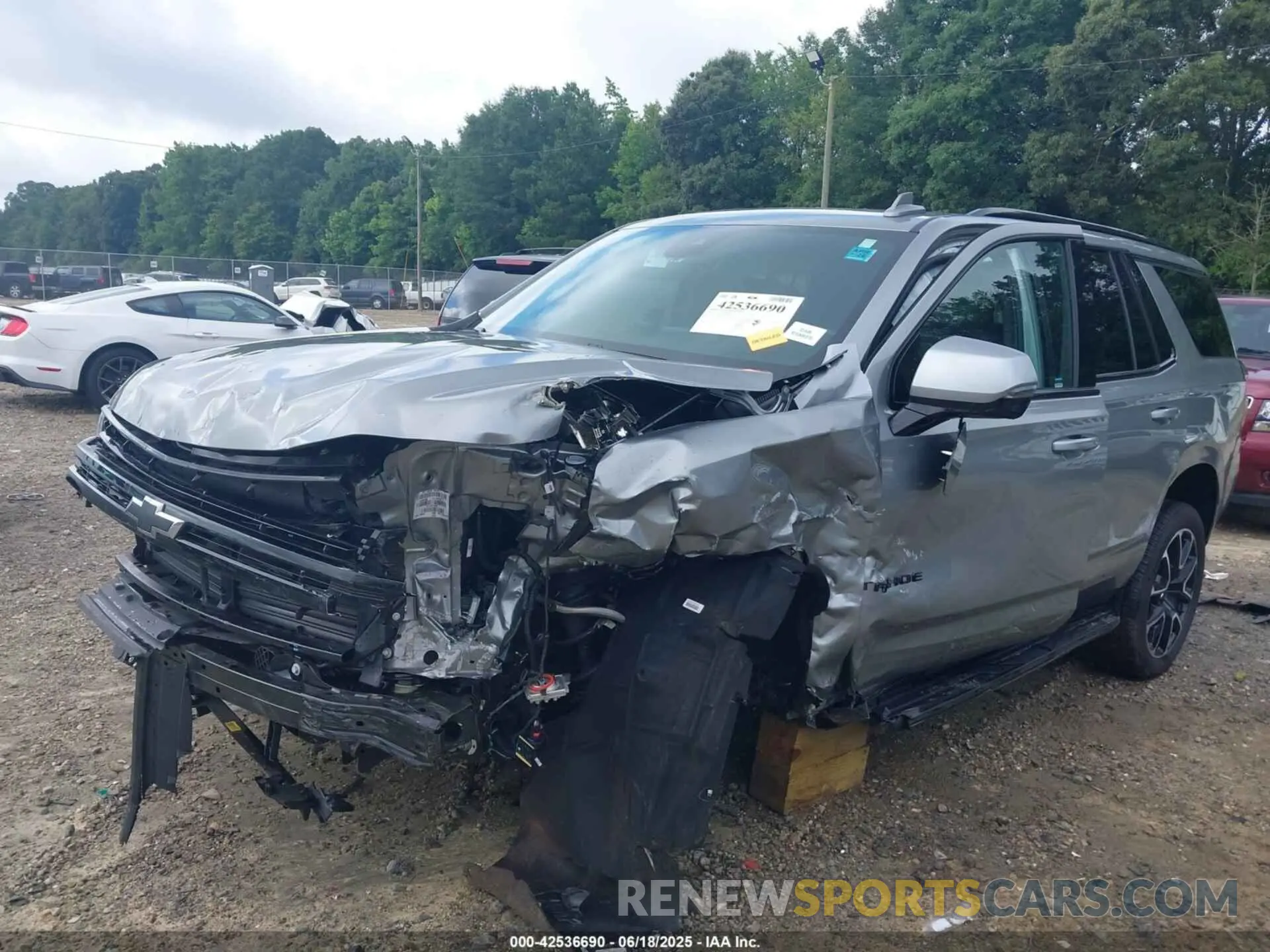 6 fotografías del automóvil dañado 1GNSCRKDXRR395888 CHEVROLET TAHOE 2024