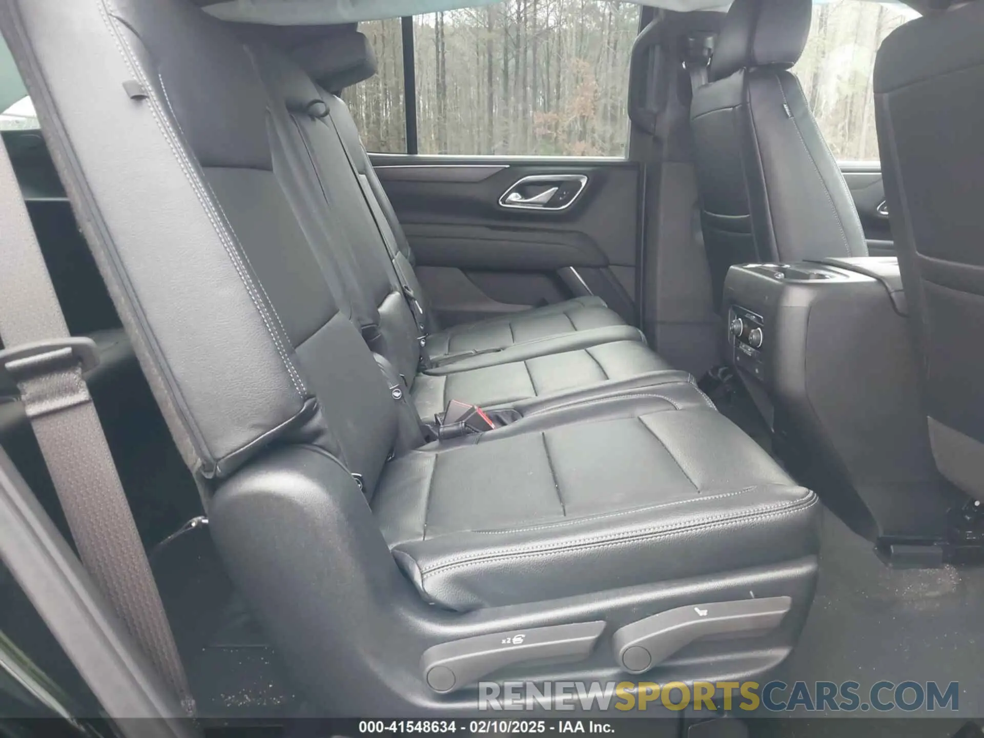 8 fotografías del automóvil dañado 1GNSKMKD6RR404883 CHEVROLET TAHOE 2024