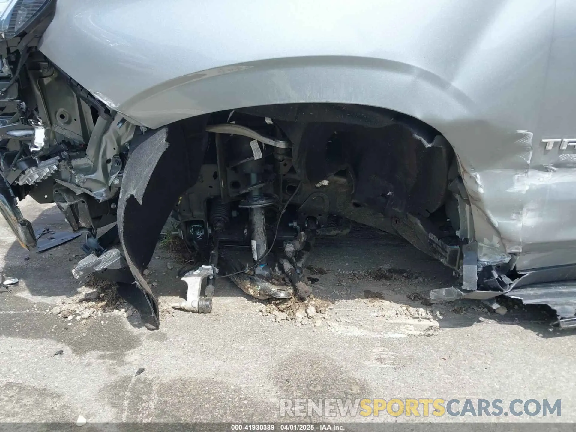6 fotografías del automóvil dañado 1GNSKMKD7RR418128 CHEVROLET TAHOE 2024