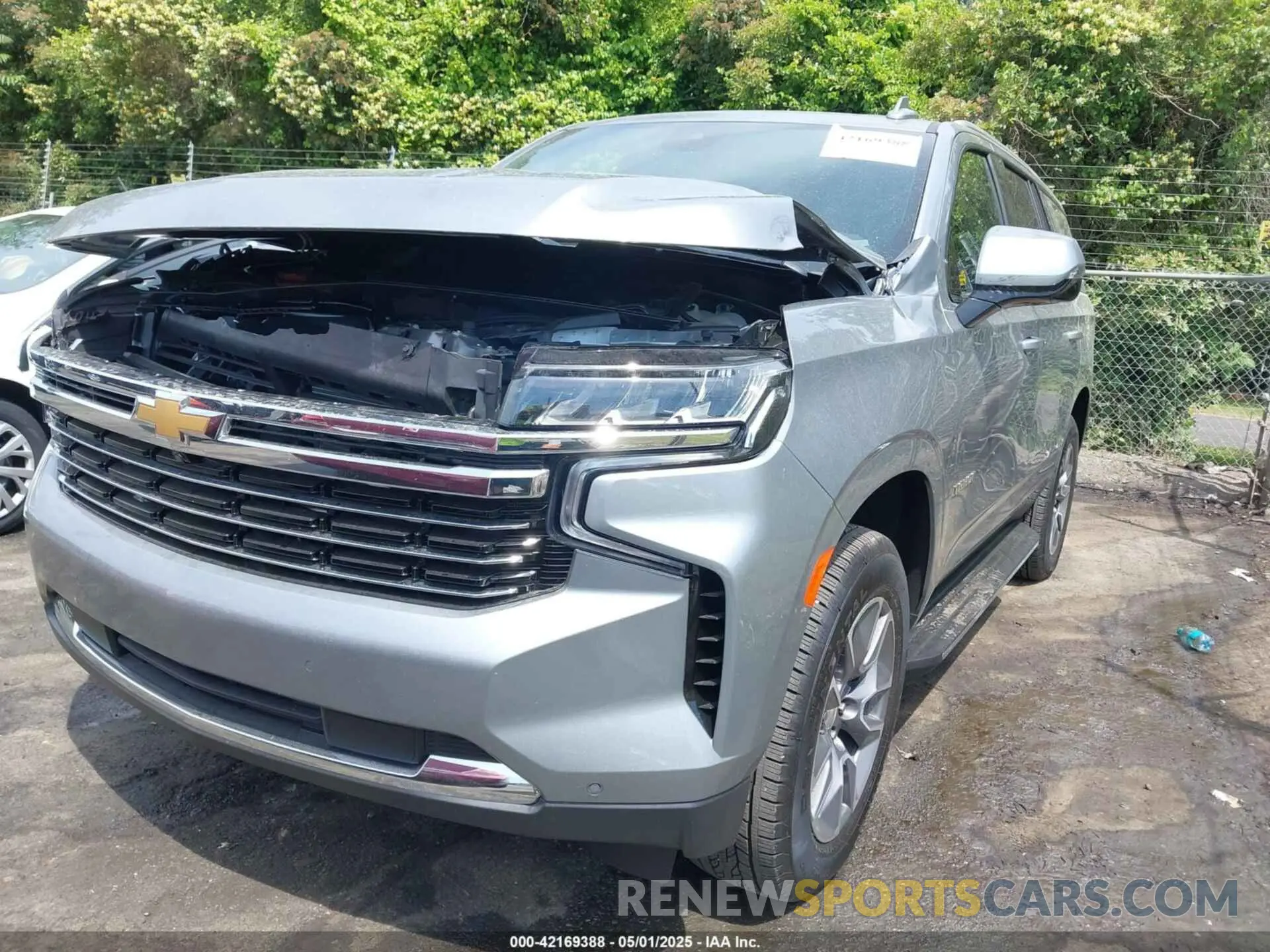 2 fotografías del automóvil dañado 1GNSKNKD1RR317799 CHEVROLET TAHOE 2024