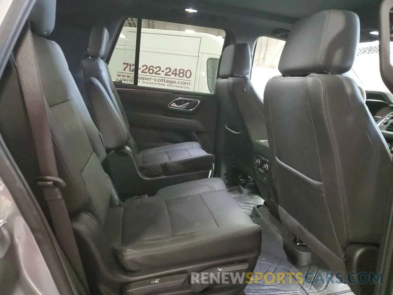 11 fotografías del automóvil dañado 1GNSKNKD3RR419136 CHEVROLET TAHOE 2024