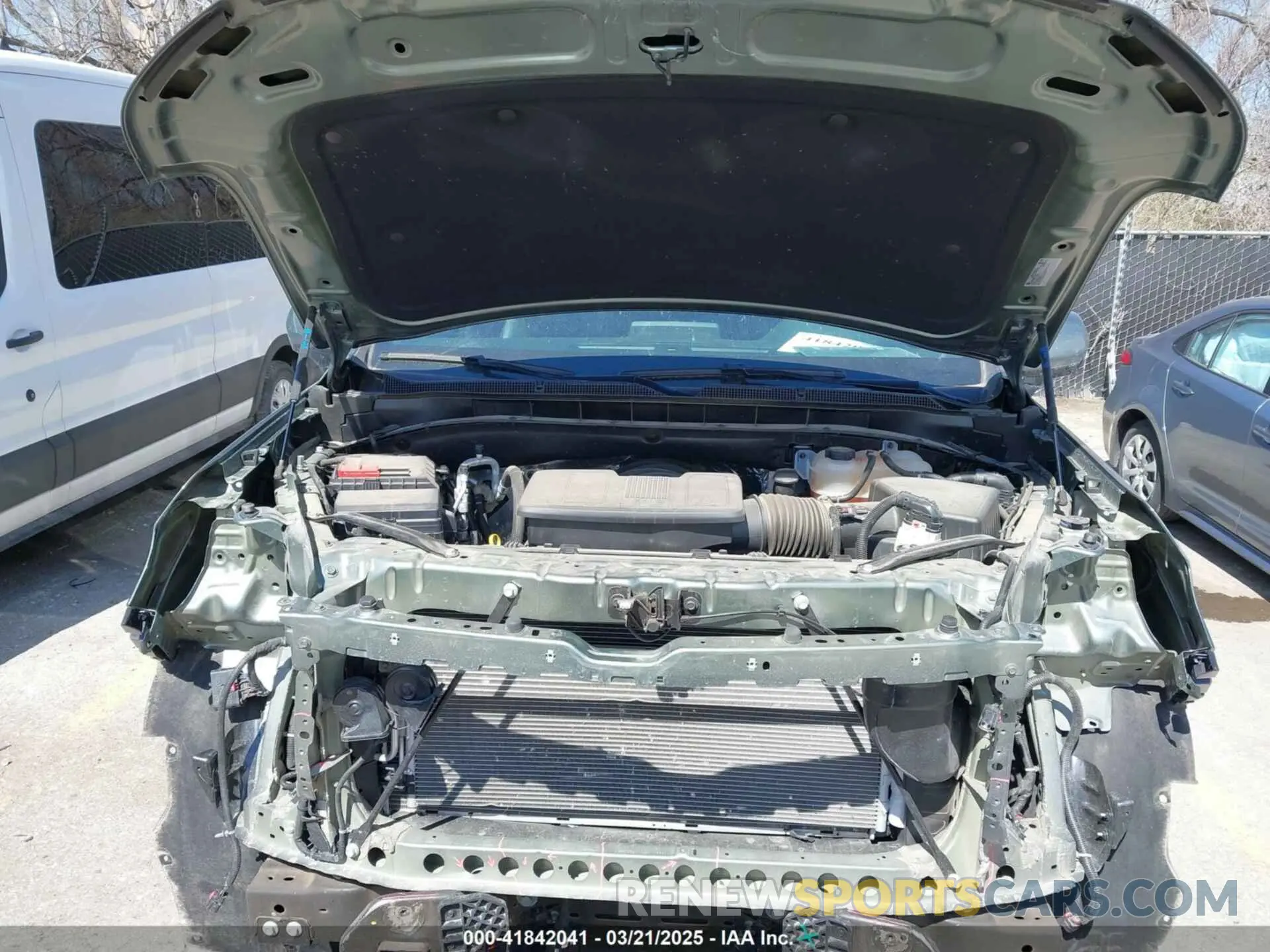 10 fotografías del automóvil dañado 1GNSKNKD9RR243371 CHEVROLET TAHOE 2024