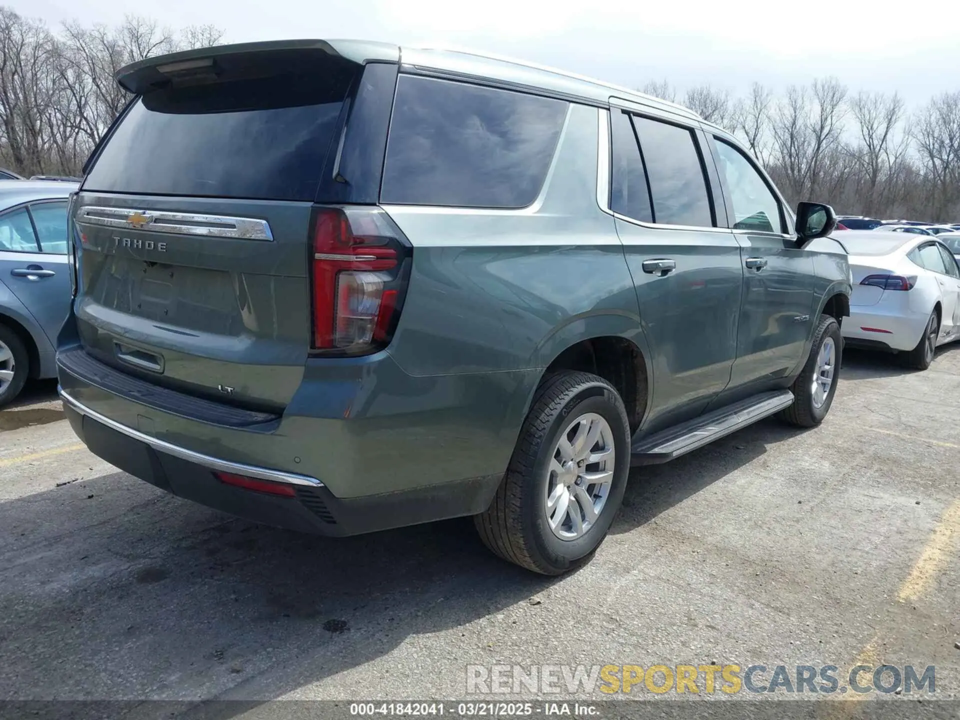 4 fotografías del automóvil dañado 1GNSKNKD9RR243371 CHEVROLET TAHOE 2024