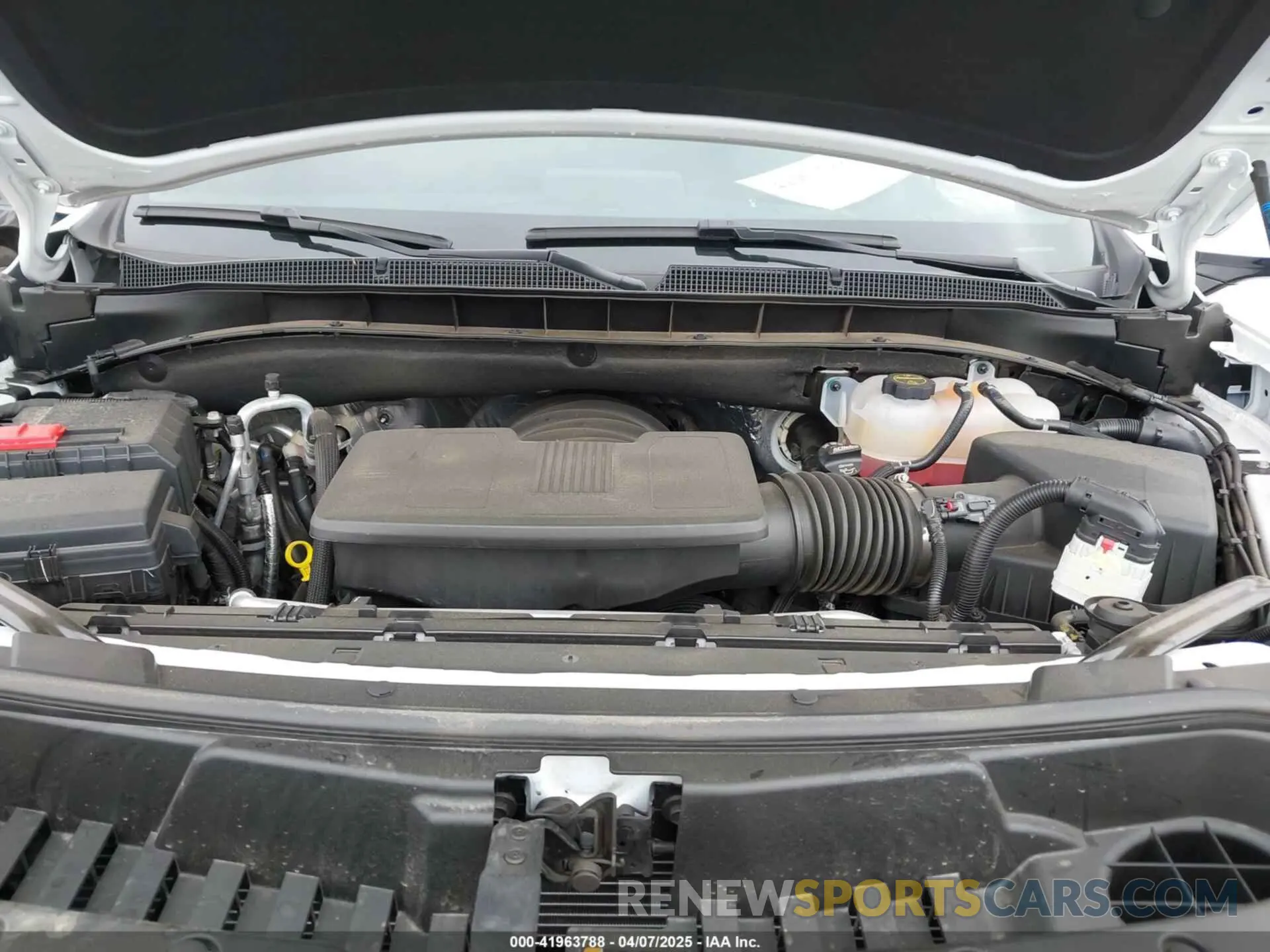 10 fotografías del automóvil dañado 1GNSKPKD3RR376669 CHEVROLET TAHOE 2024