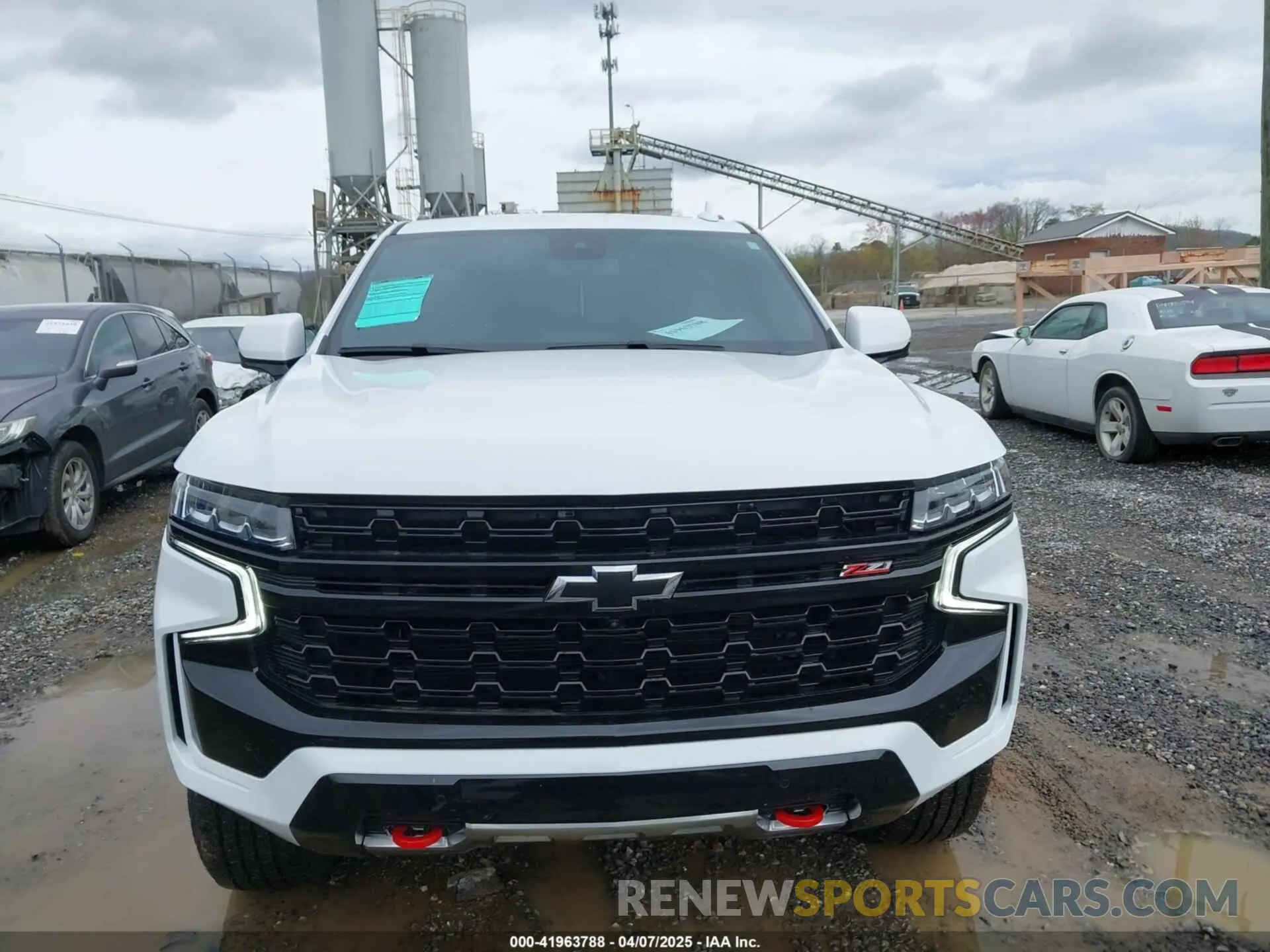 12 fotografías del automóvil dañado 1GNSKPKD3RR376669 CHEVROLET TAHOE 2024