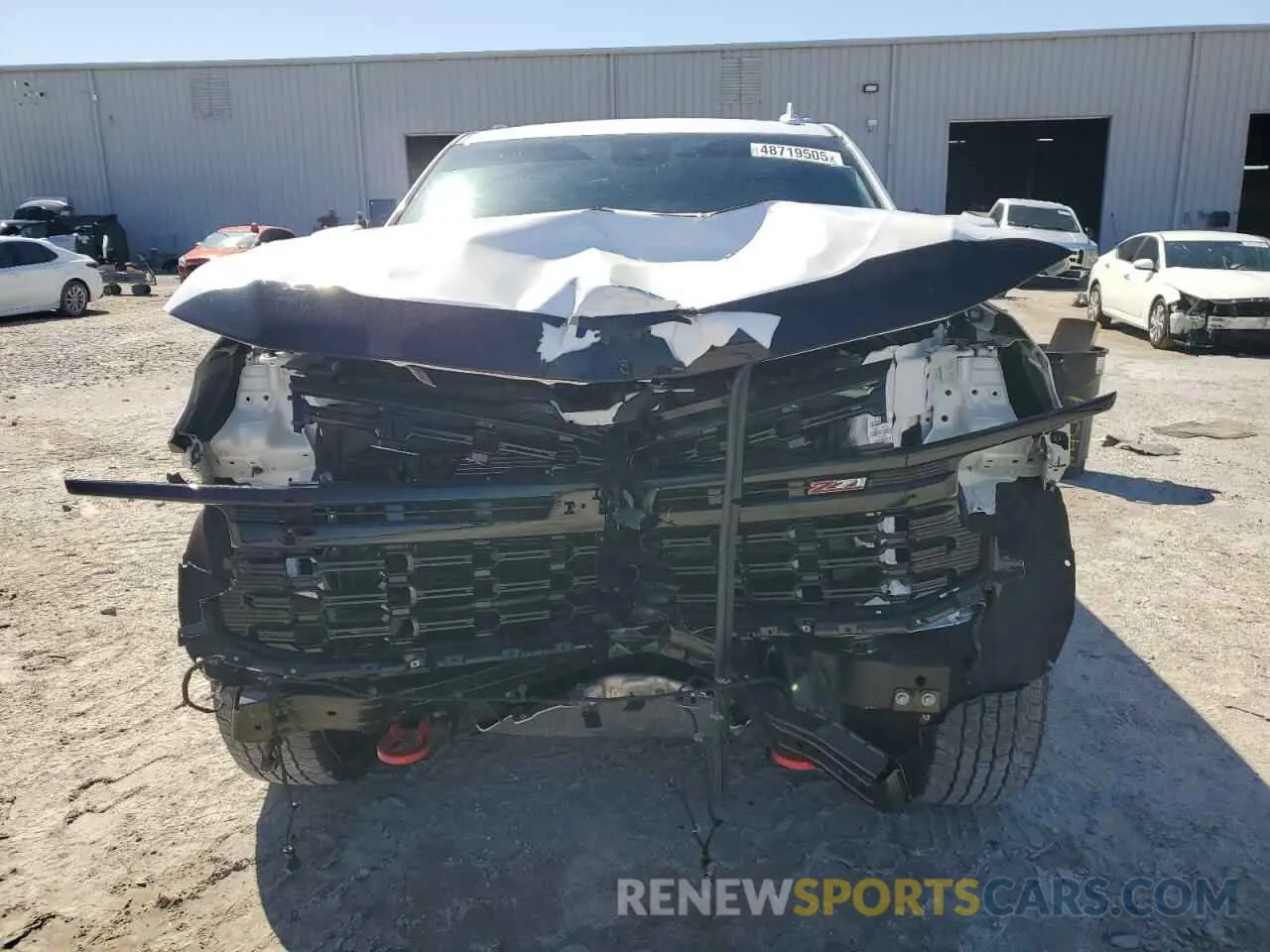 5 fotografías del automóvil dañado 1GNSKPKD6RR275741 CHEVROLET TAHOE 2024