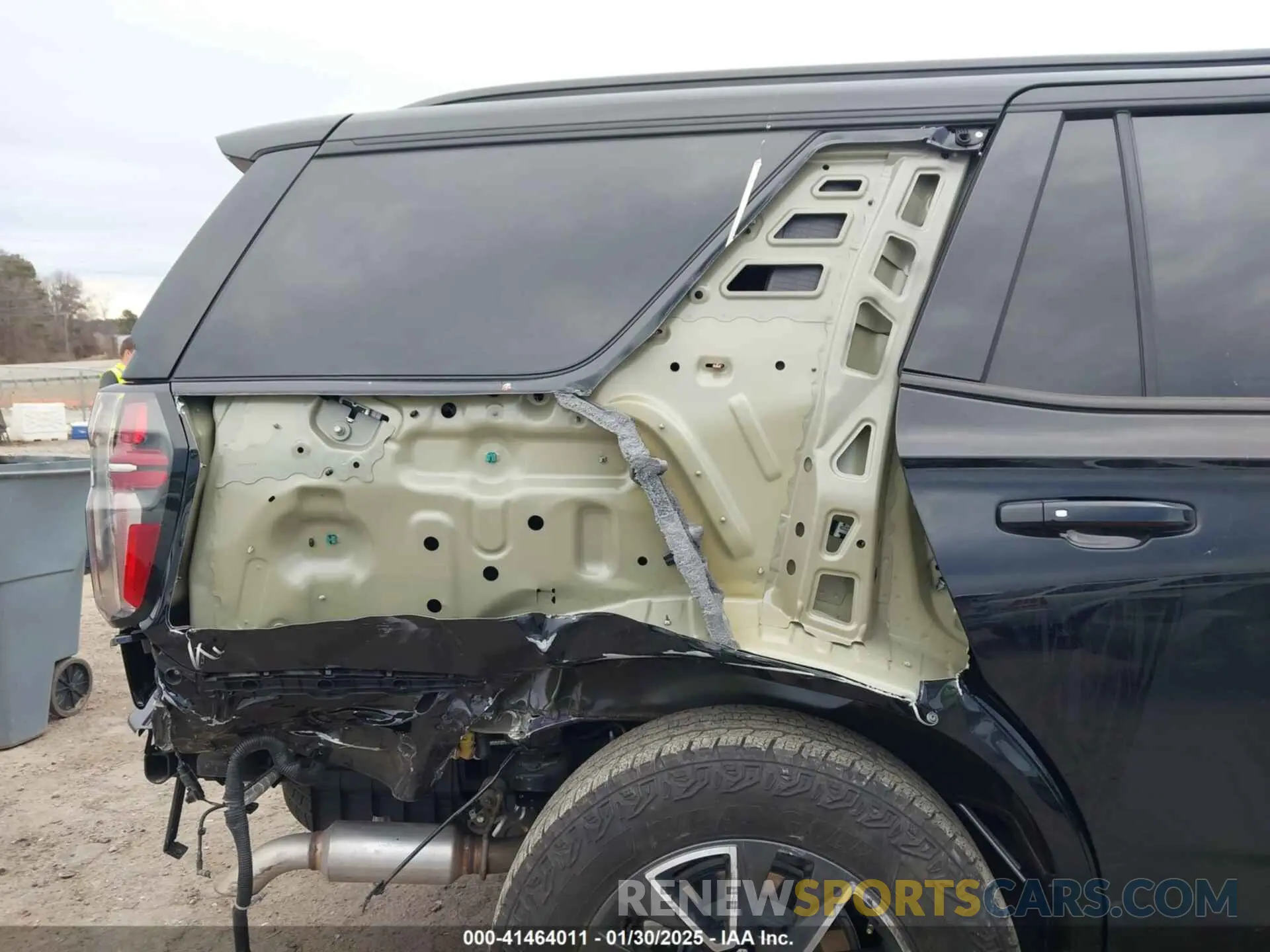 18 fotografías del automóvil dañado 1GNSKPKD7RR202491 CHEVROLET TAHOE 2024