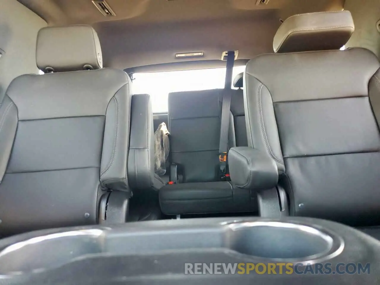 10 fotografías del automóvil dañado 1GNSKPKL6RR342717 CHEVROLET TAHOE 2024