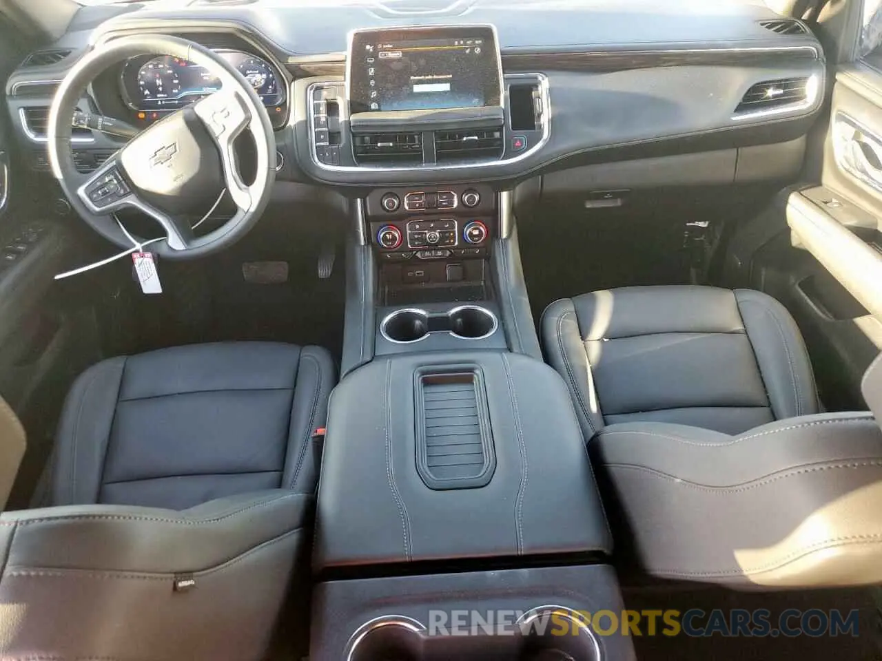 8 fotografías del automóvil dañado 1GNSKPKL6RR342717 CHEVROLET TAHOE 2024