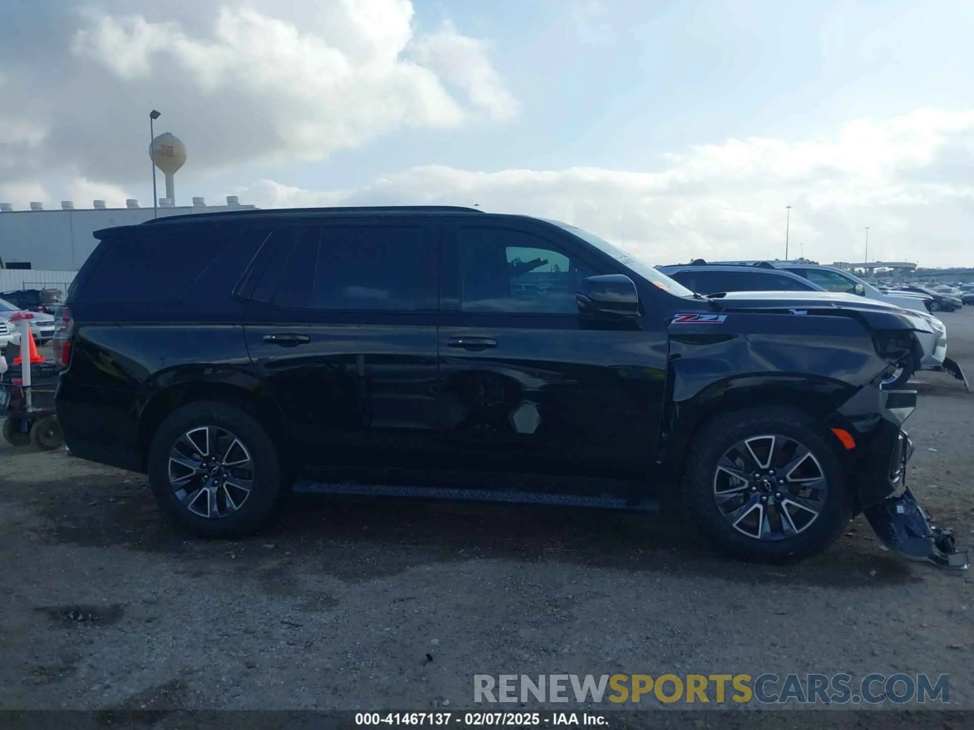 13 fotografías del automóvil dañado 1GNSKPKL9RR316256 CHEVROLET TAHOE 2024