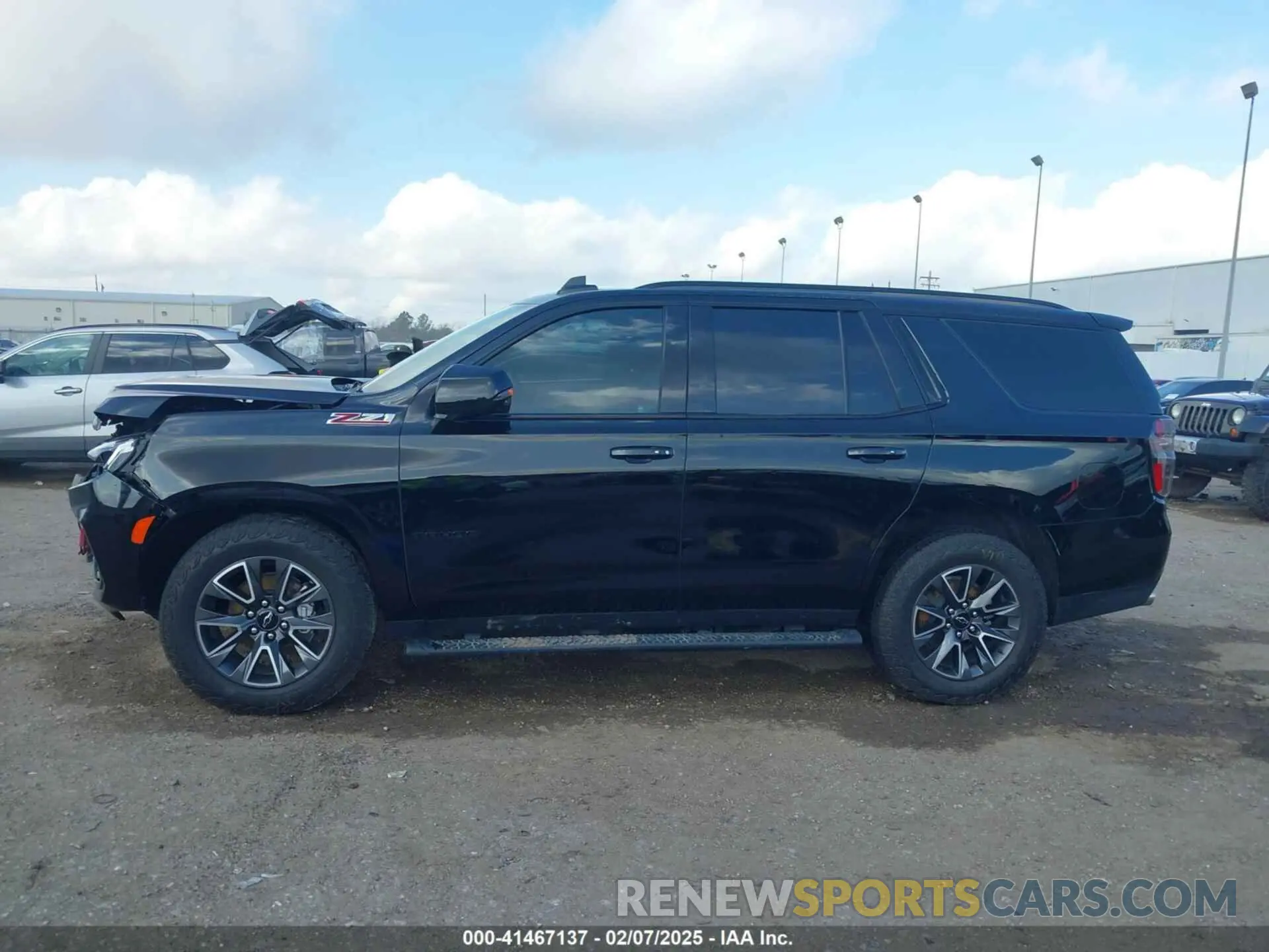 14 fotografías del automóvil dañado 1GNSKPKL9RR316256 CHEVROLET TAHOE 2024