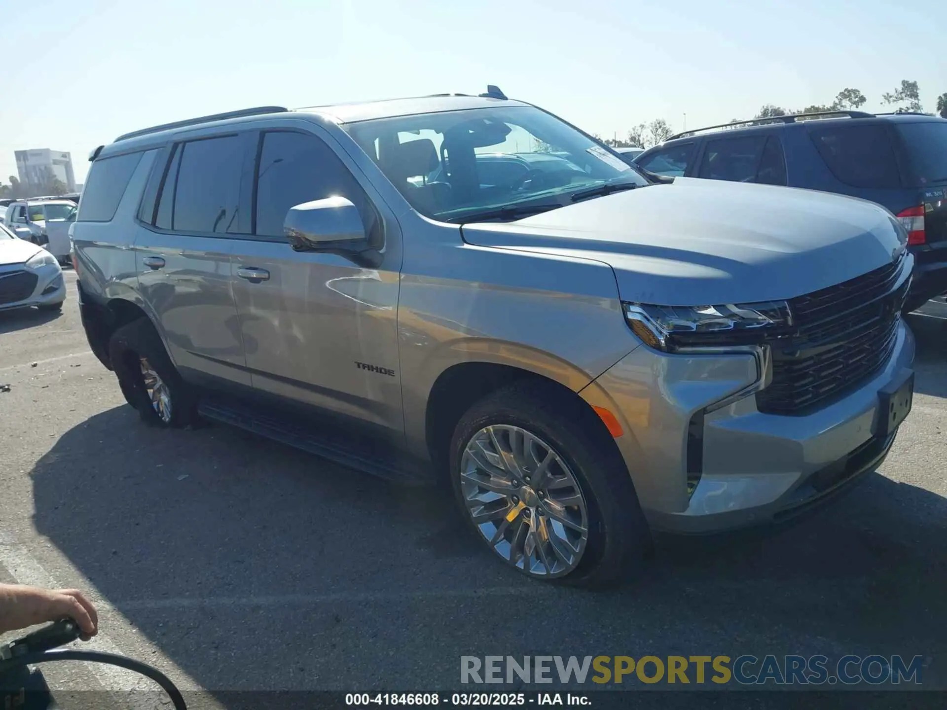 1 fotografías del automóvil dañado 1GNSKRKD0RR184699 CHEVROLET TAHOE 2024