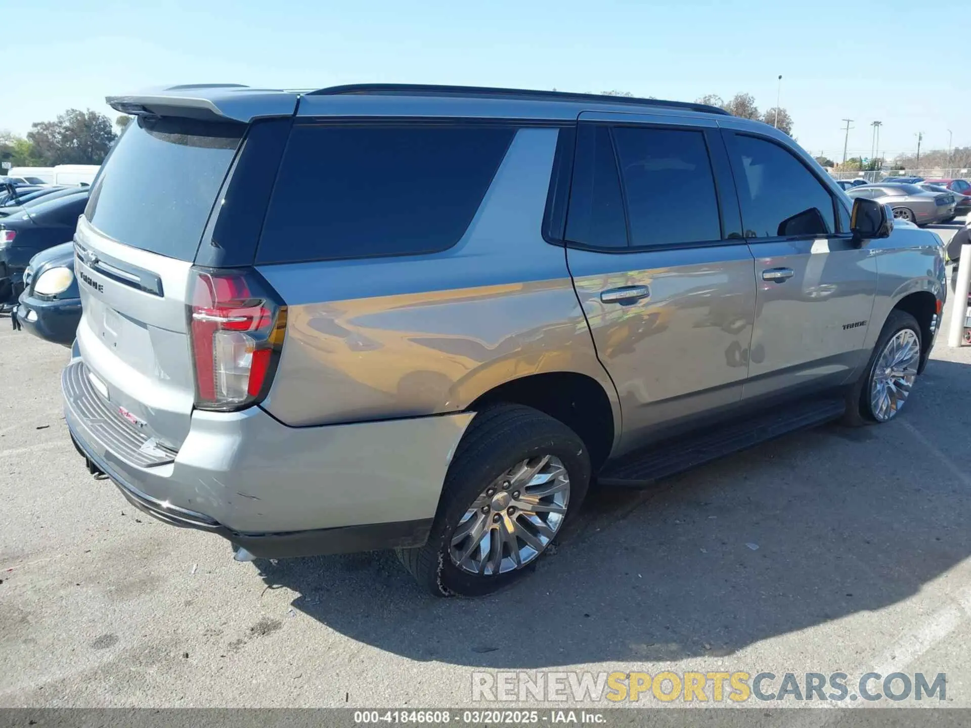 4 fotografías del automóvil dañado 1GNSKRKD0RR184699 CHEVROLET TAHOE 2024