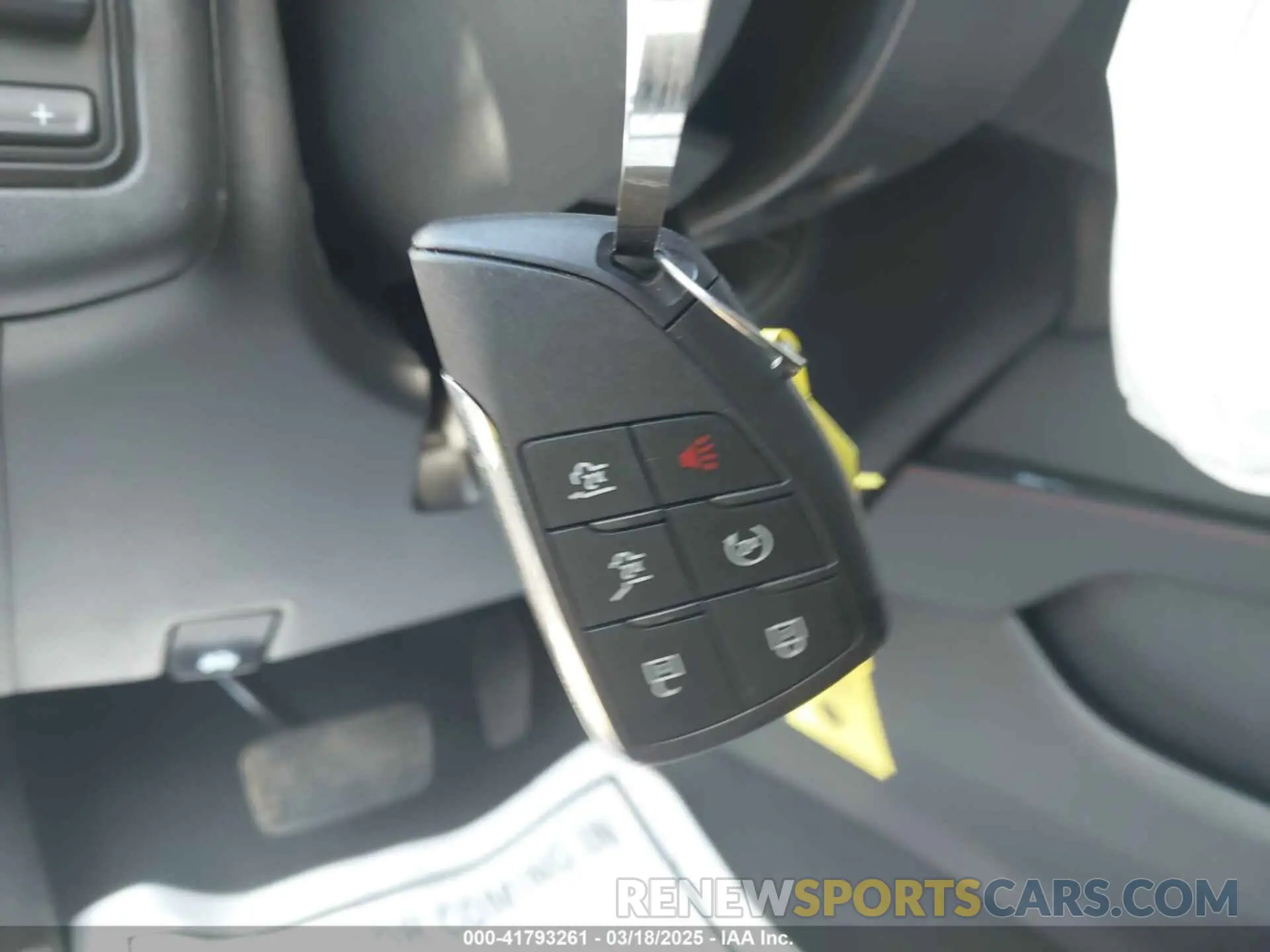 11 fotografías del automóvil dañado 1GNSKRKD0RR416850 CHEVROLET TAHOE 2024