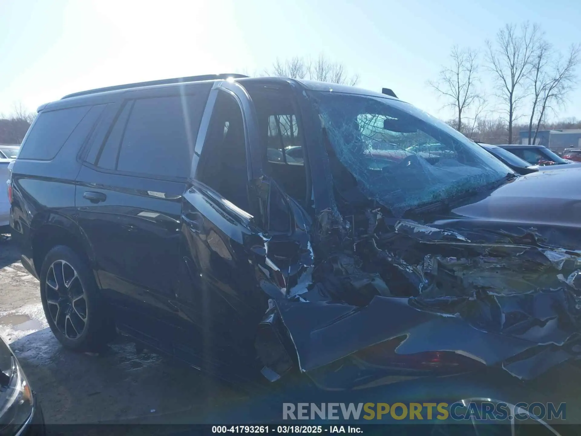 14 fotografías del automóvil dañado 1GNSKRKD0RR416850 CHEVROLET TAHOE 2024