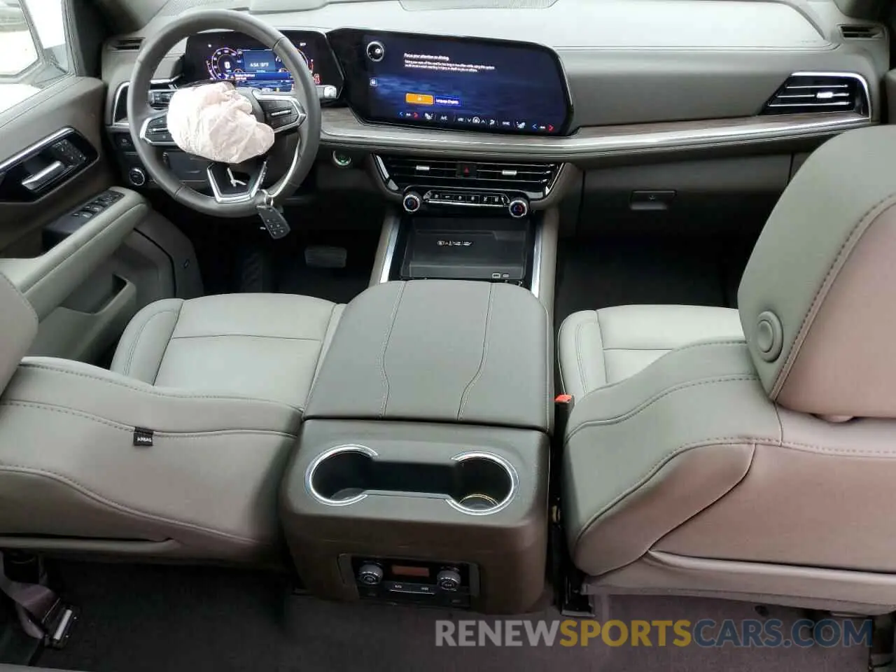 8 fotografías del automóvil dañado 1GNS5NRD0SR132114 CHEVROLET TAHOE 2025