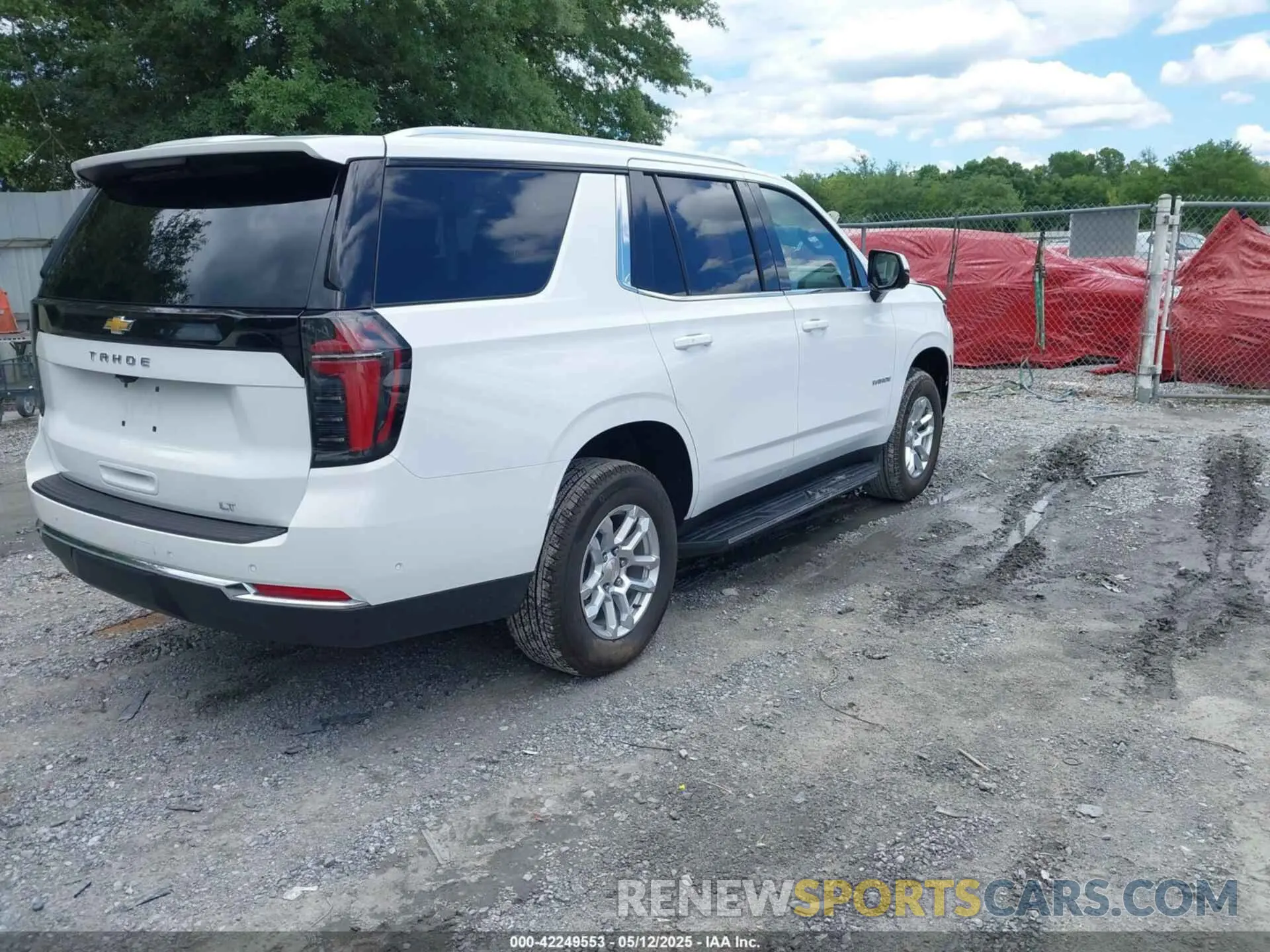 4 fotografías del automóvil dañado 1GNS5NRD4SR204271 CHEVROLET TAHOE 2025