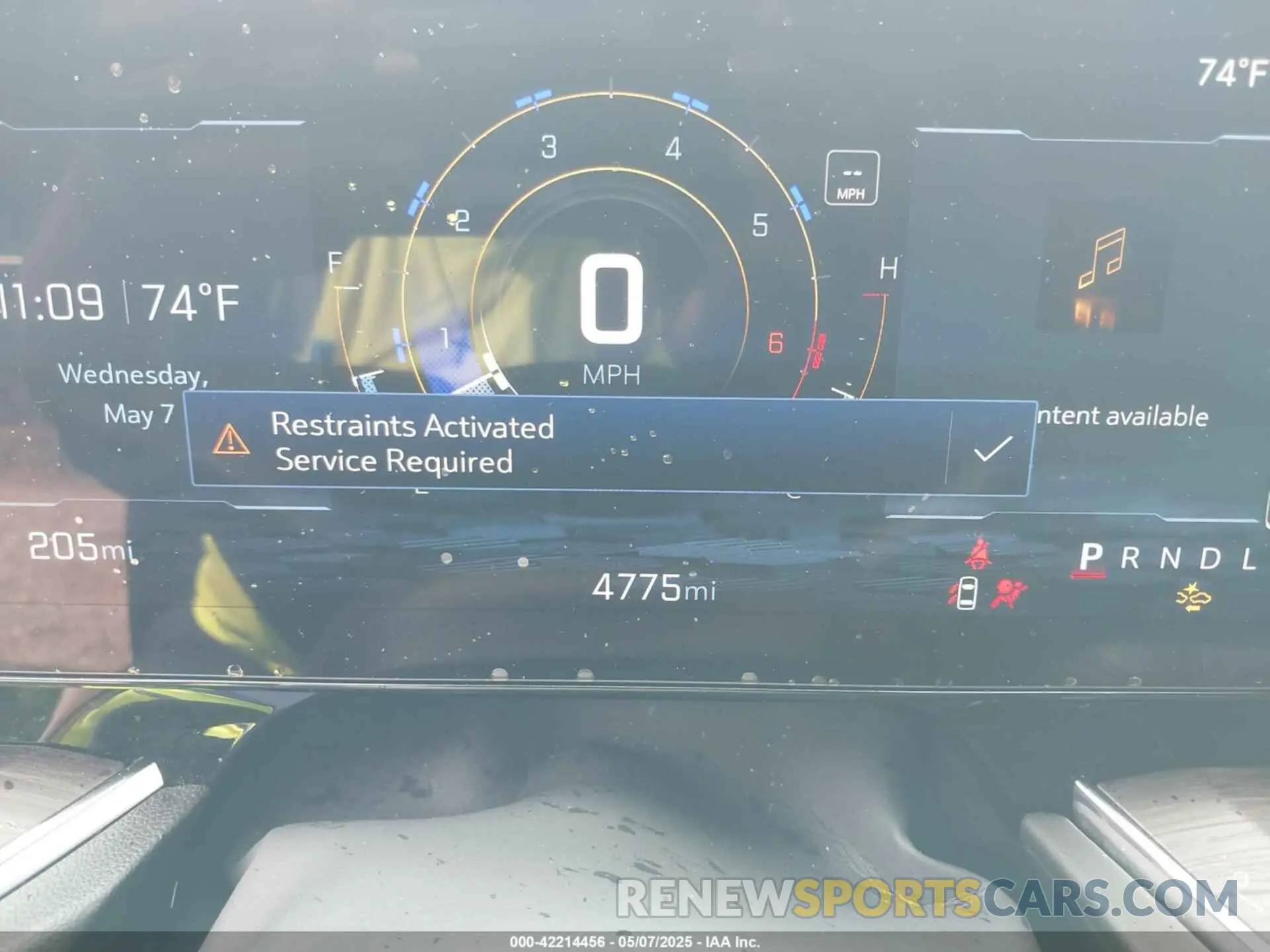 15 fotografías del automóvil dañado 1GNS5NRD5SR194186 CHEVROLET TAHOE 2025