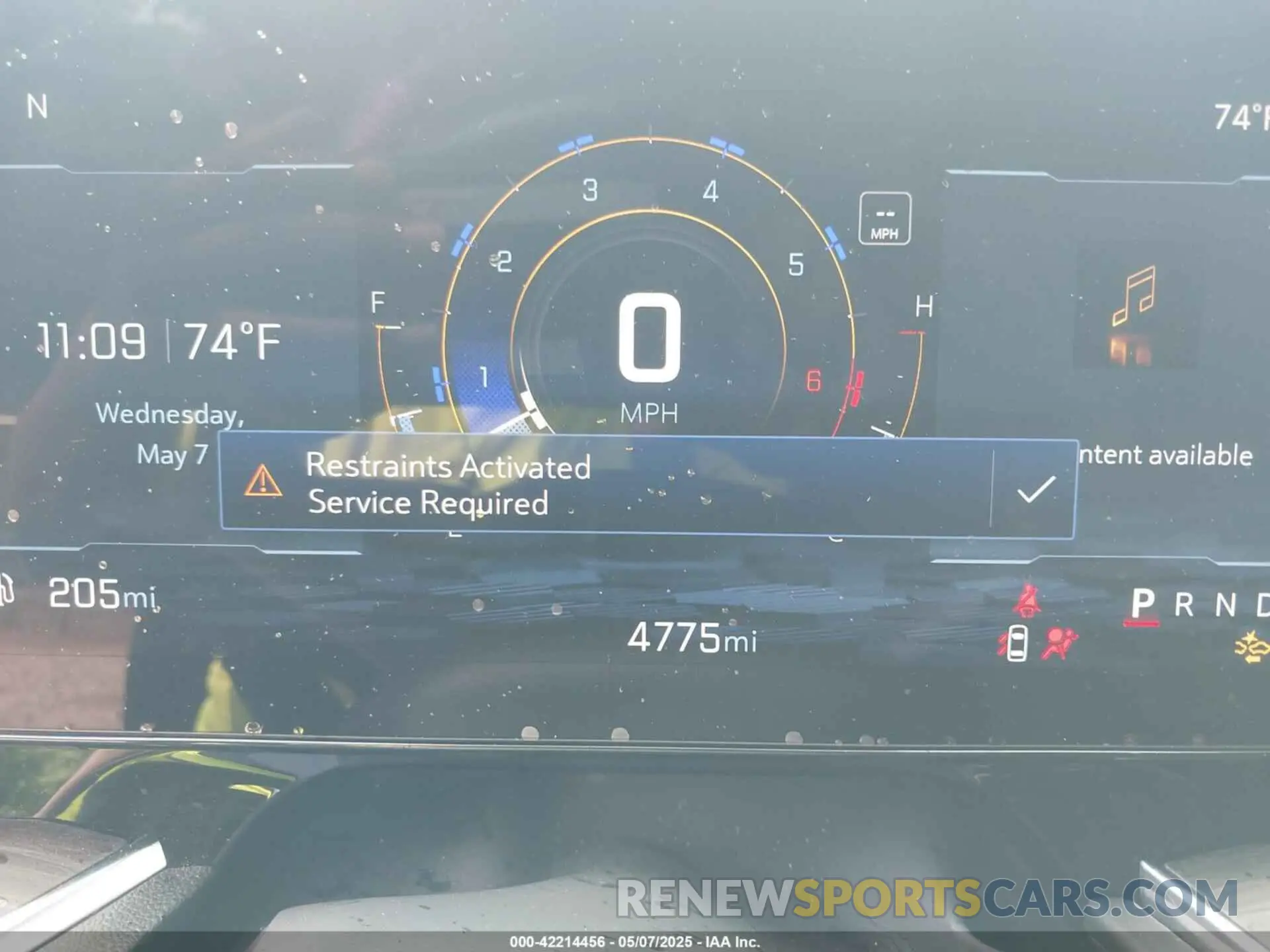 7 fotografías del automóvil dañado 1GNS5NRD5SR194186 CHEVROLET TAHOE 2025