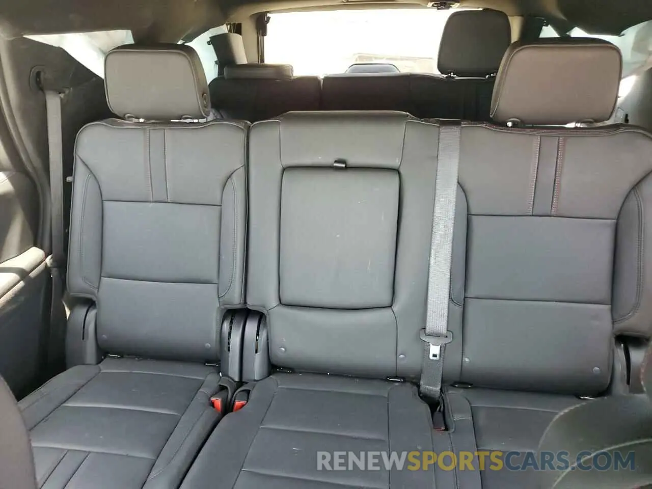 10 fotografías del automóvil dañado 1GNS5RRD8SR177700 CHEVROLET TAHOE 2025