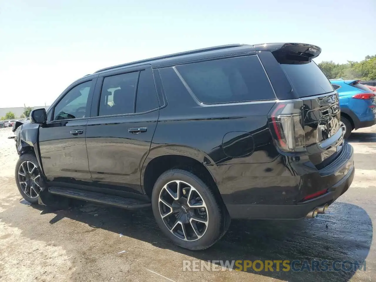 2 fotografías del automóvil dañado 1GNS5RRD8SR177700 CHEVROLET TAHOE 2025