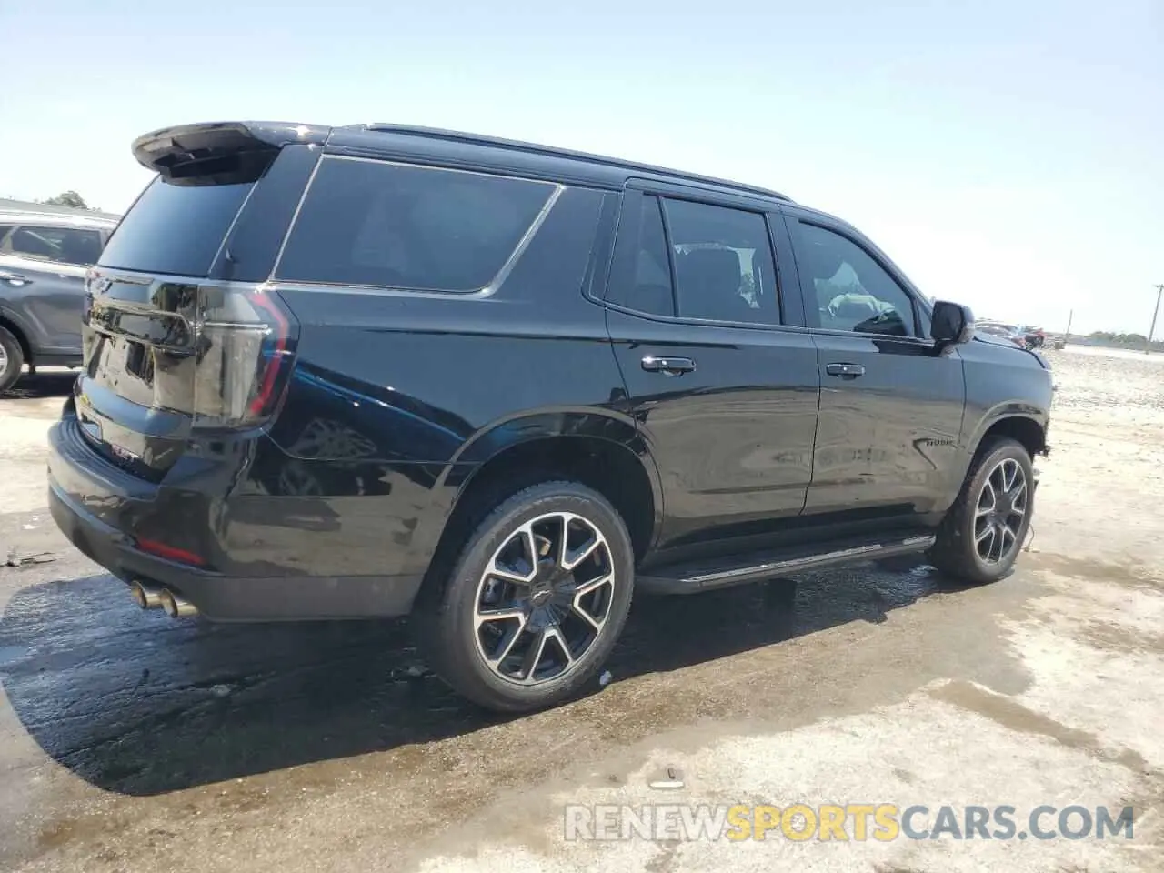 3 fotografías del automóvil dañado 1GNS5RRD8SR177700 CHEVROLET TAHOE 2025