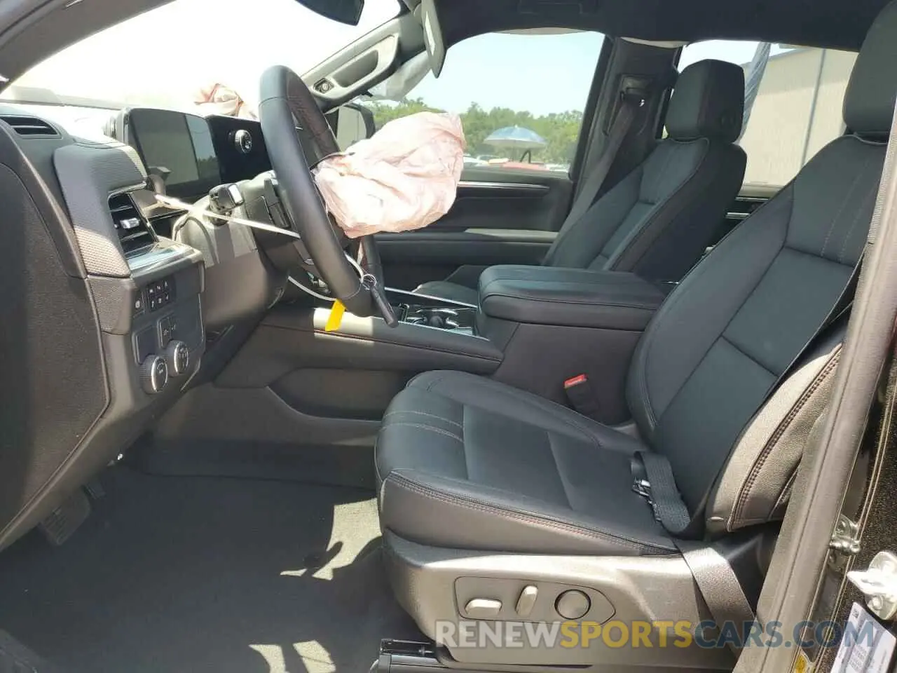 7 fotografías del automóvil dañado 1GNS5RRD8SR177700 CHEVROLET TAHOE 2025