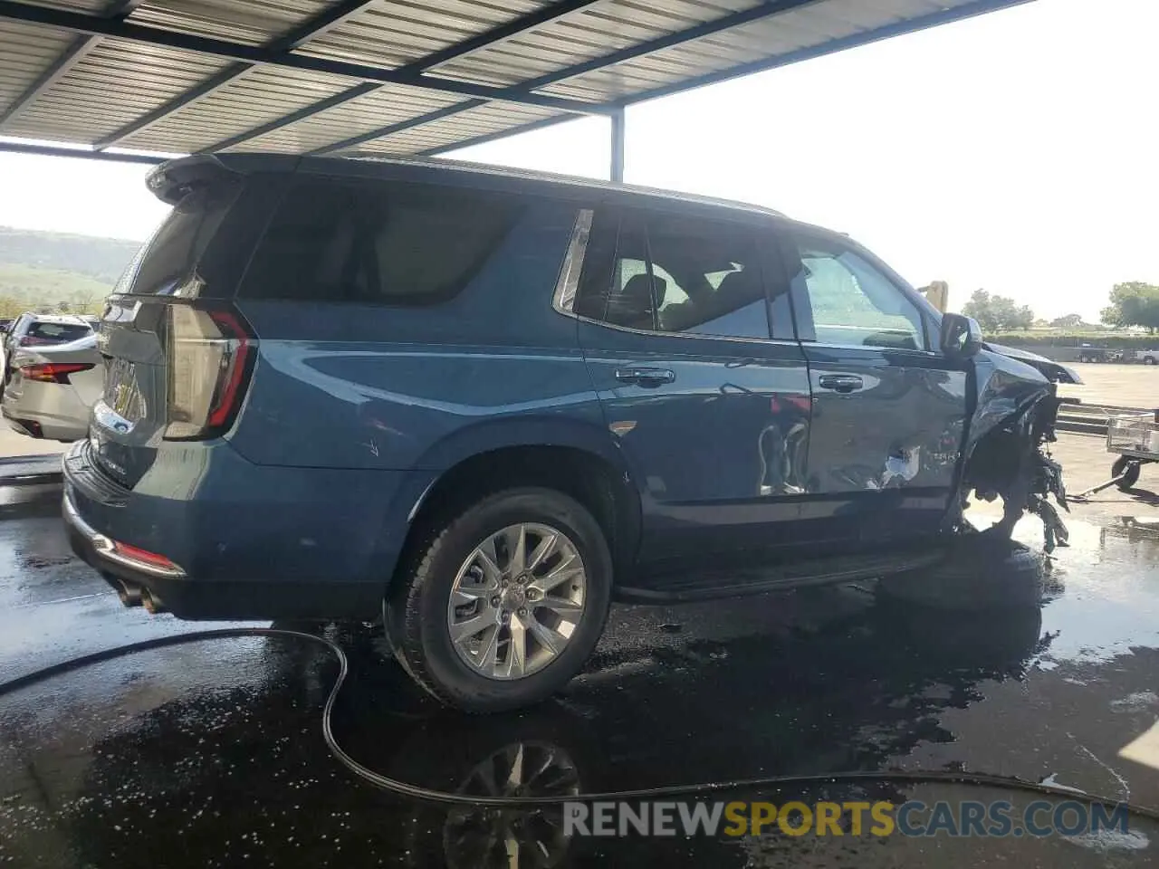 3 fotografías del automóvil dañado 1GNS5SRD2SR212027 CHEVROLET TAHOE 2025