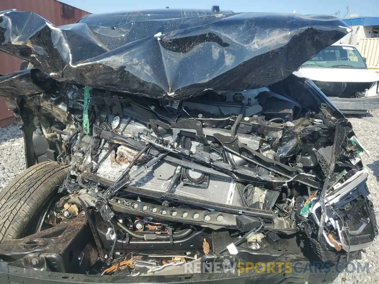 12 fotografías del automóvil dañado 1GNS6LED5SR191313 CHEVROLET TAHOE 2025