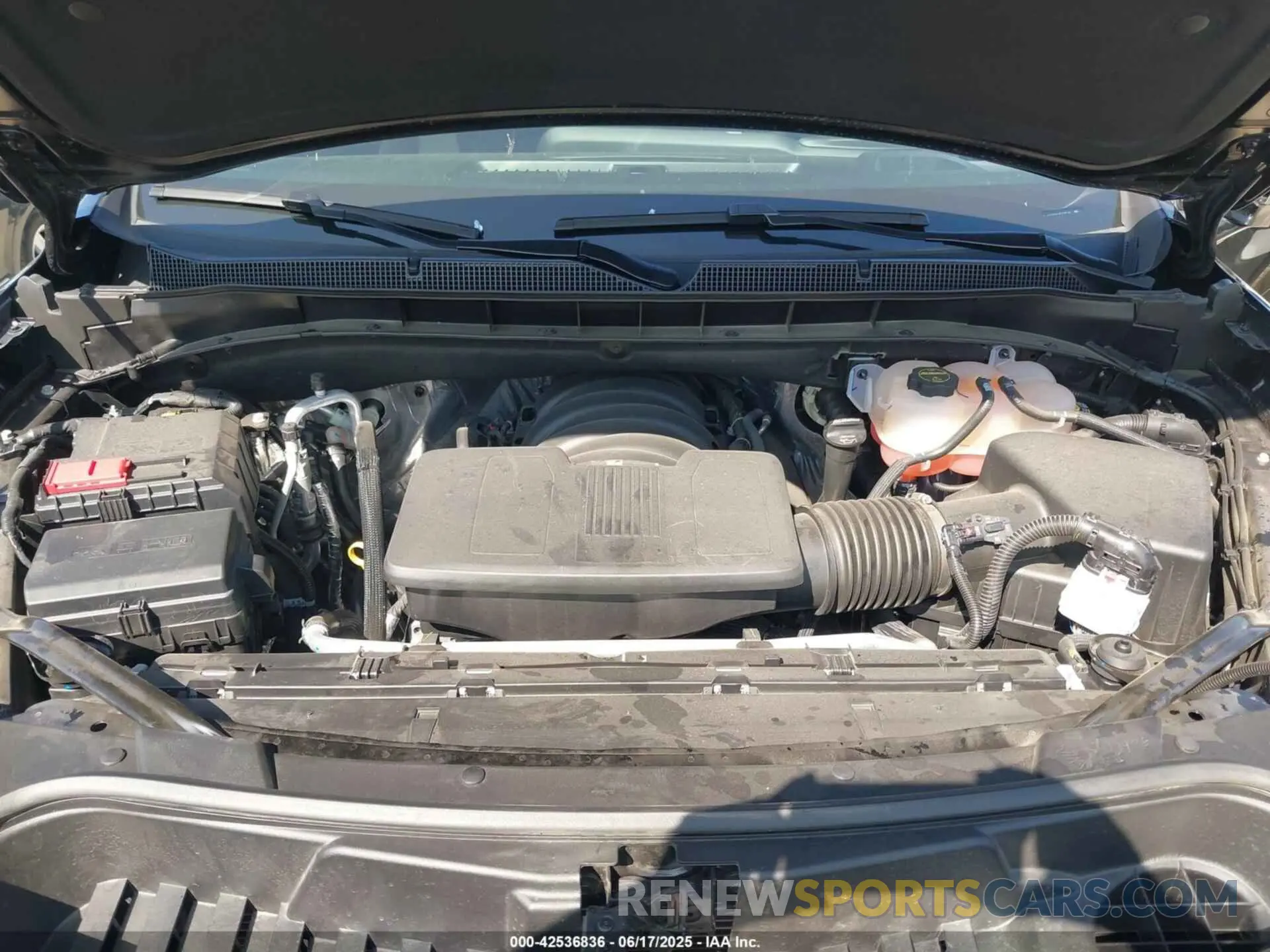 10 fotografías del automóvil dañado 1GNS6NRDXSR200383 CHEVROLET TAHOE 2025