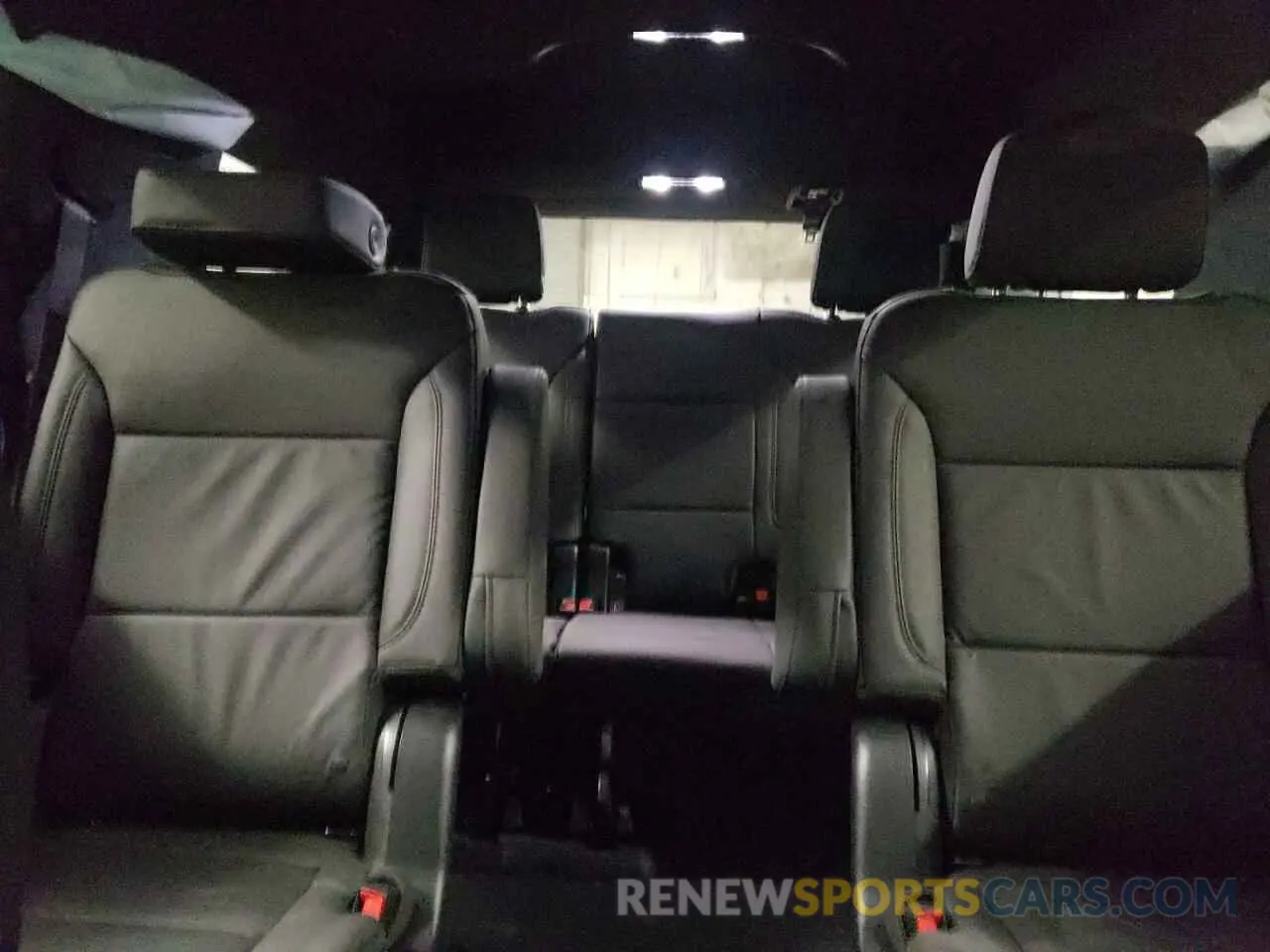 10 fotografías del automóvil dañado 1GNS6PRD8SR137179 CHEVROLET TAHOE 2025