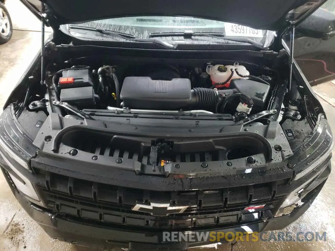 12 fotografías del automóvil dañado 1GNS6PRD8SR137179 CHEVROLET TAHOE 2025