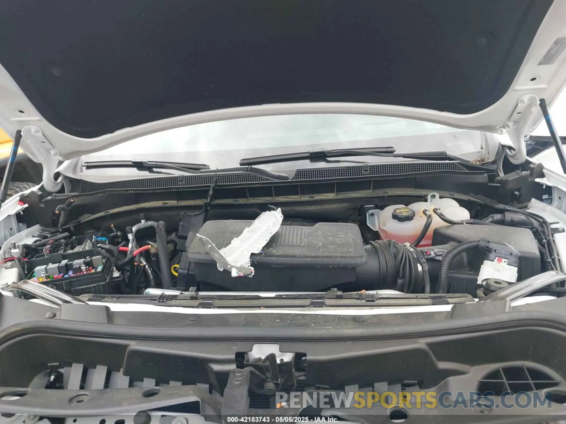 10 fotografías del automóvil dañado 1GNS6PRL3SR148260 CHEVROLET TAHOE 2025