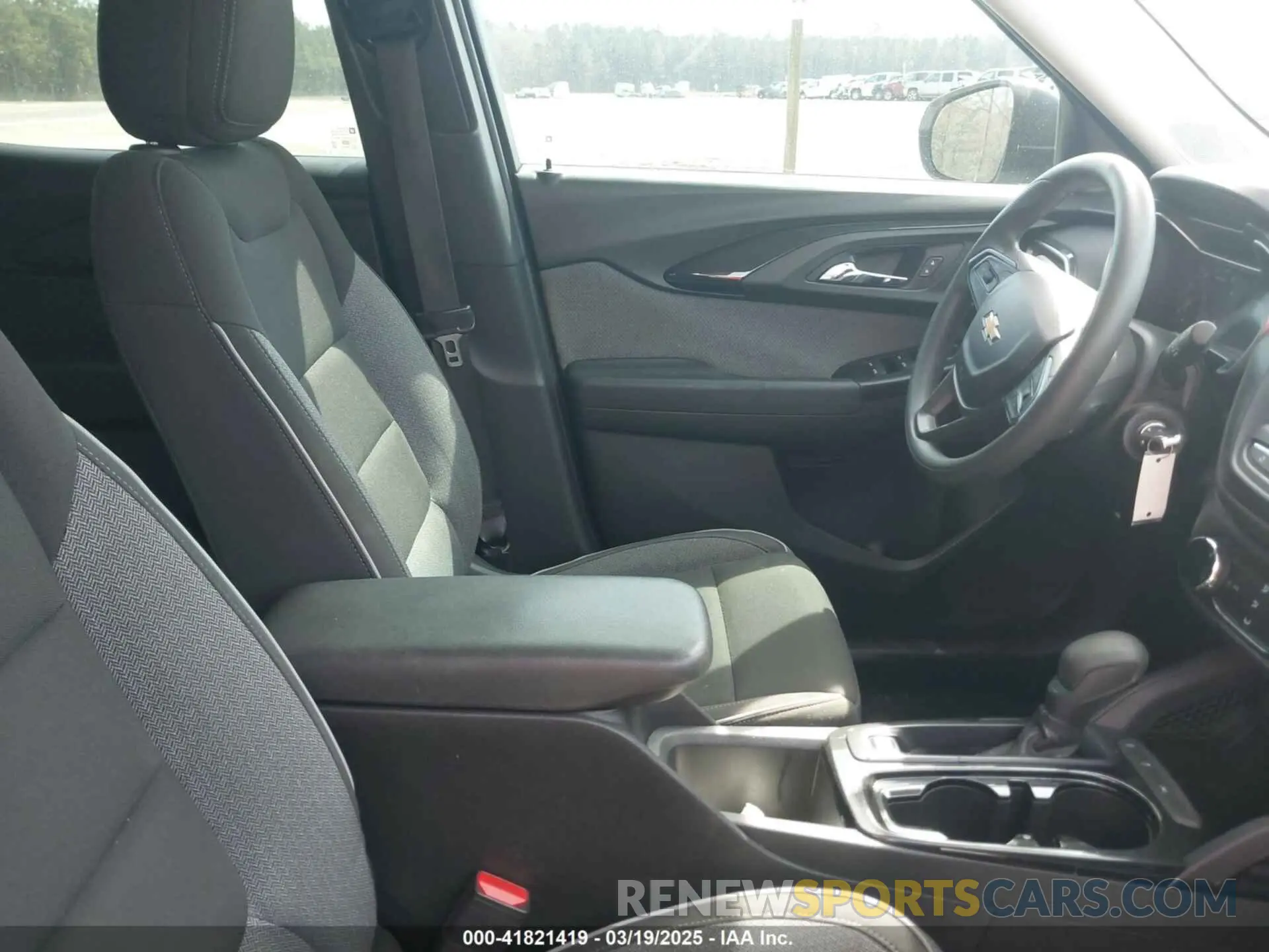 5 fotografías del automóvil dañado KL79MMS21MB061561 CHEVROLET TRAILBLAZER 2021