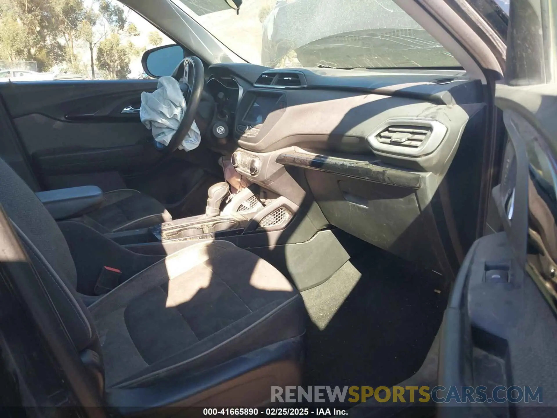 5 fotografías del automóvil dañado KL79MMS26MB099318 CHEVROLET TRAILBLAZER 2021