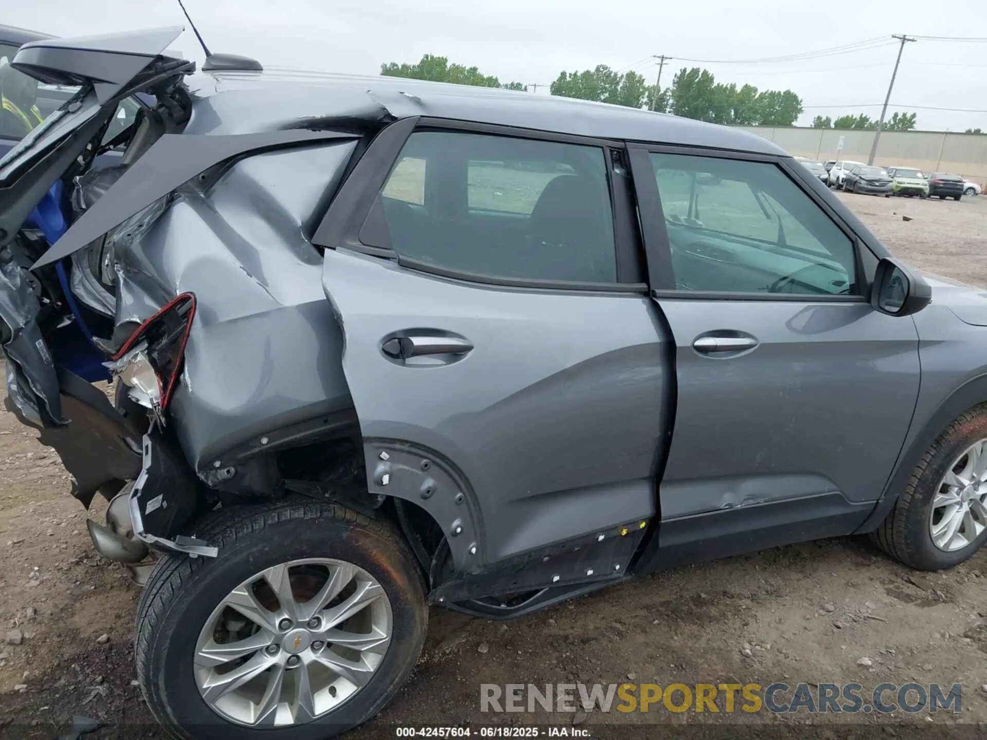 17 fotografías del automóvil dañado KL79MMS2XMB008728 CHEVROLET TRAILBLAZER 2021