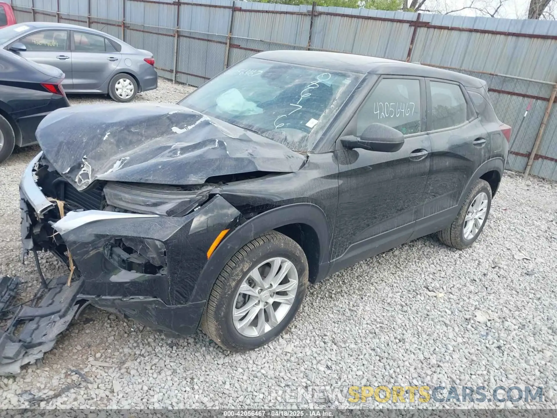 2 fotografías del automóvil dañado KL79MNSL4MB086176 CHEVROLET TRAILBLAZER 2021