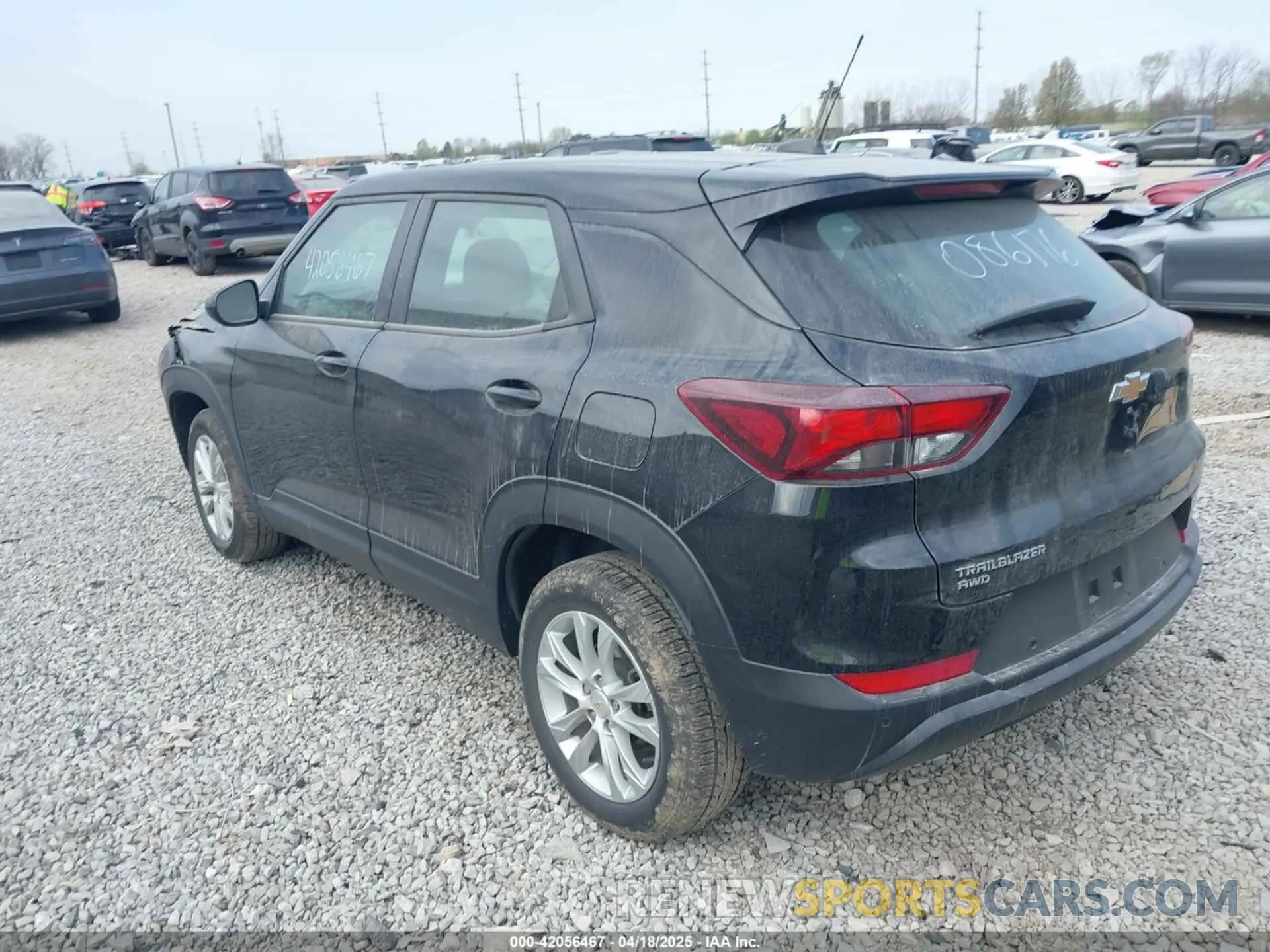 3 fotografías del automóvil dañado KL79MNSL4MB086176 CHEVROLET TRAILBLAZER 2021