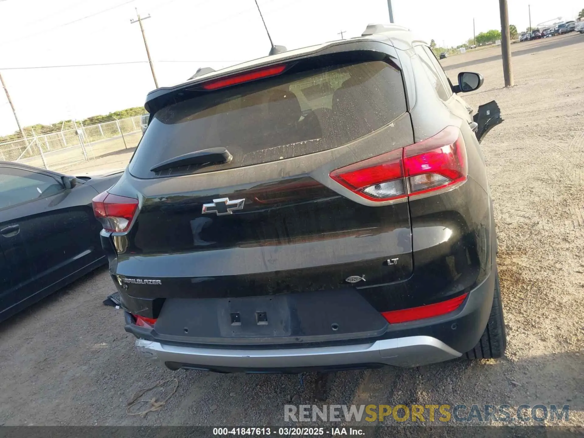17 fotografías del automóvil dañado KL79MPS20MB040640 CHEVROLET TRAILBLAZER 2021