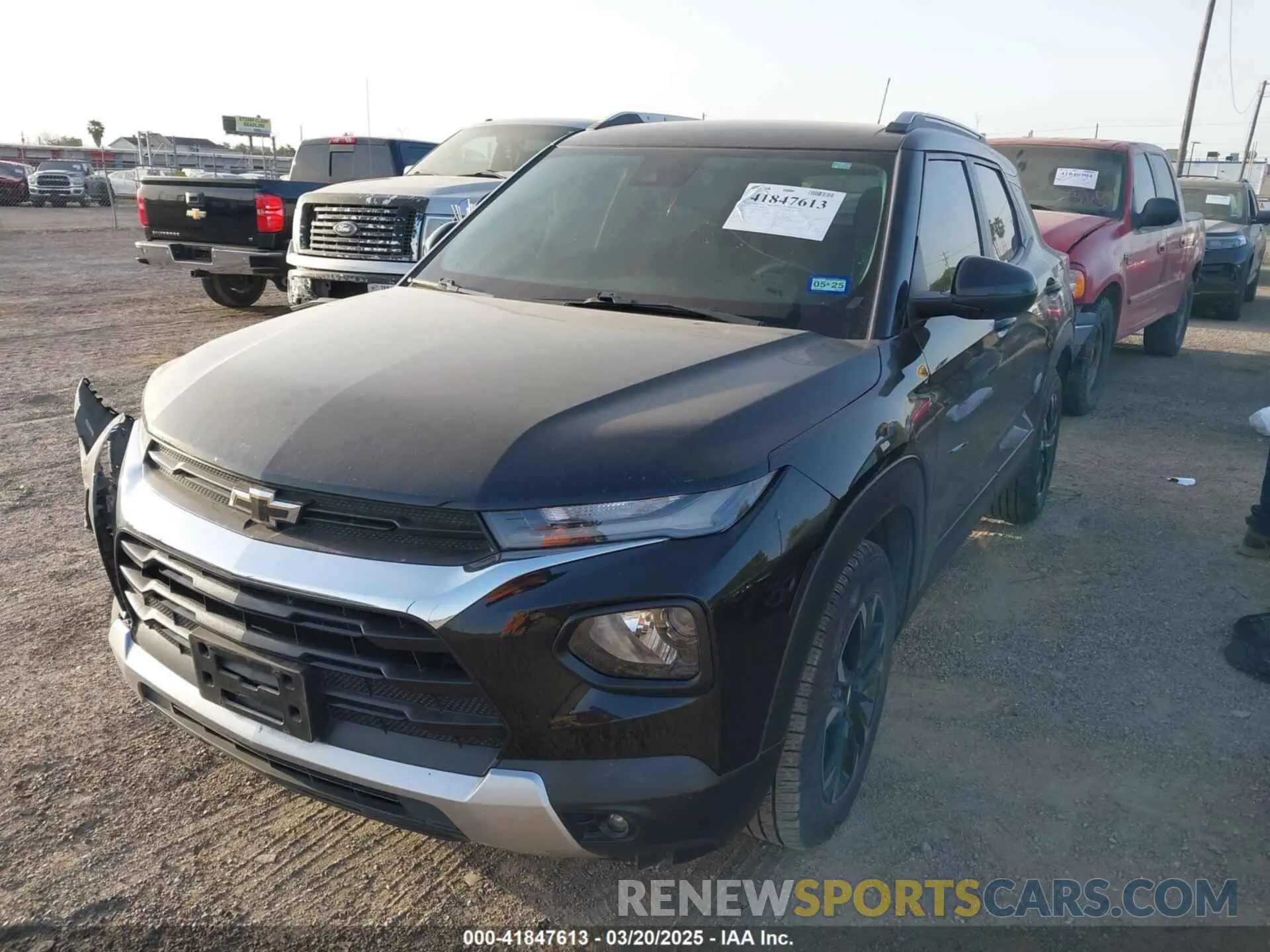 2 fotografías del automóvil dañado KL79MPS20MB040640 CHEVROLET TRAILBLAZER 2021