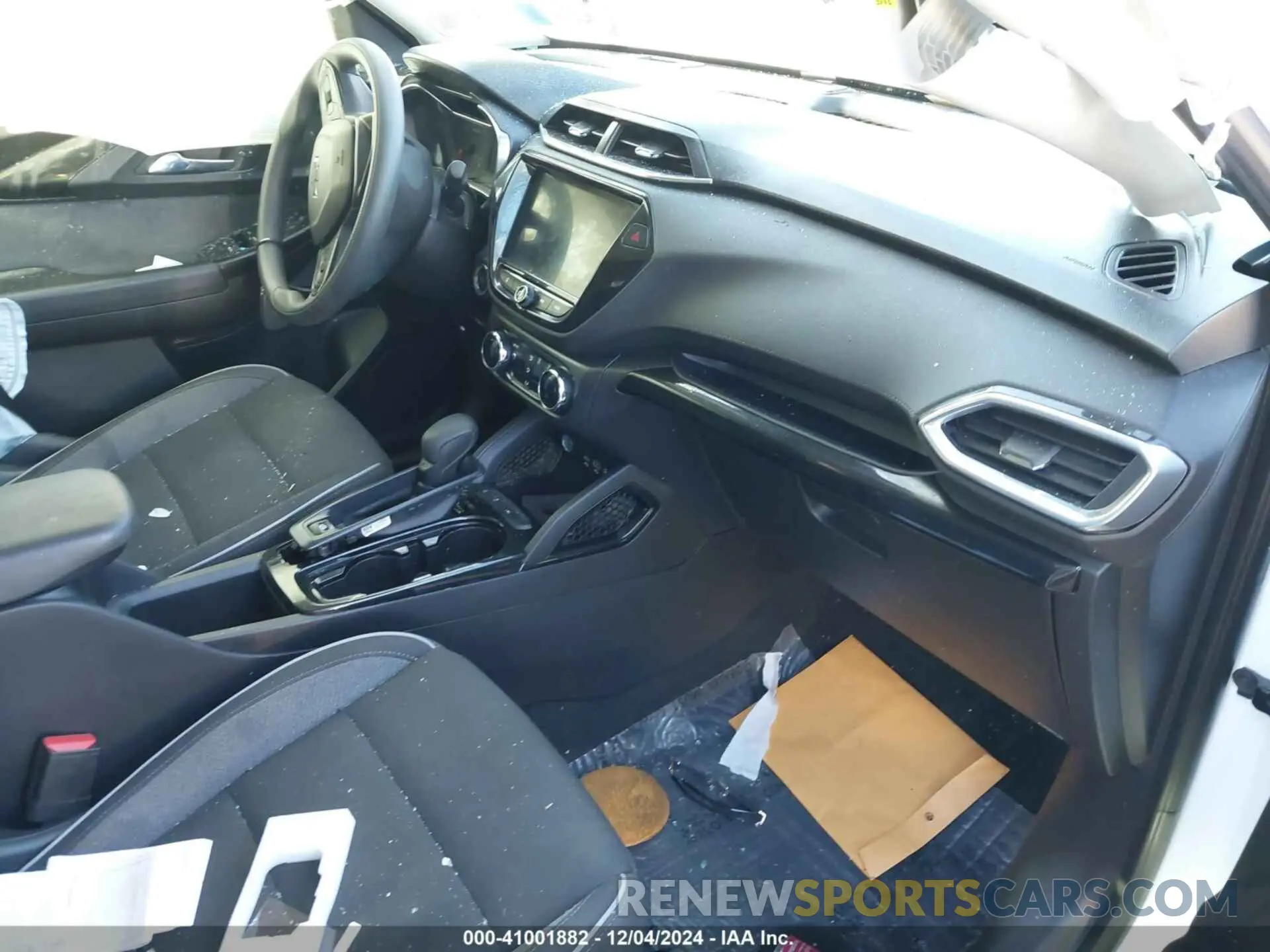 5 fotografías del automóvil dañado KL79MPS24MB101570 CHEVROLET TRAILBLAZER 2021