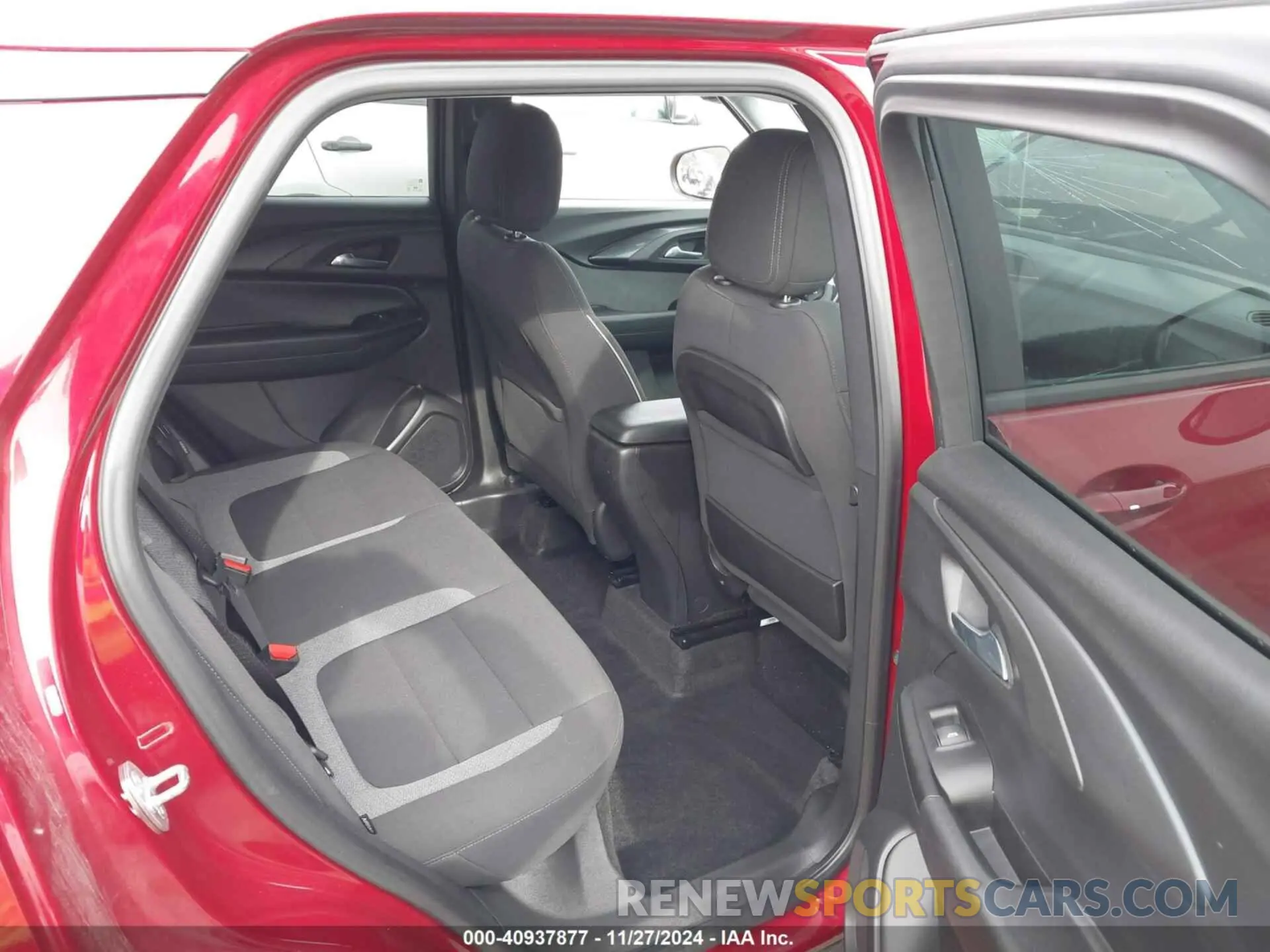 8 fotografías del automóvil dañado KL79MPS26MB065526 CHEVROLET TRAILBLAZER 2021