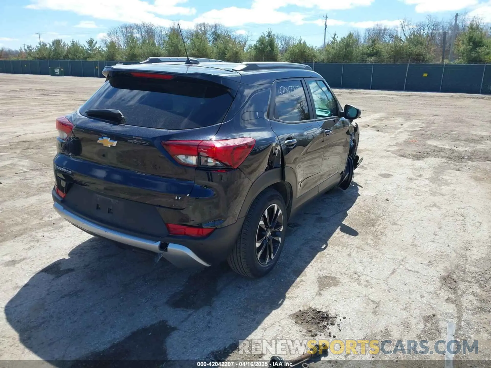 4 fotografías del automóvil dañado KL79MPSL4MB139647 CHEVROLET TRAILBLAZER 2021