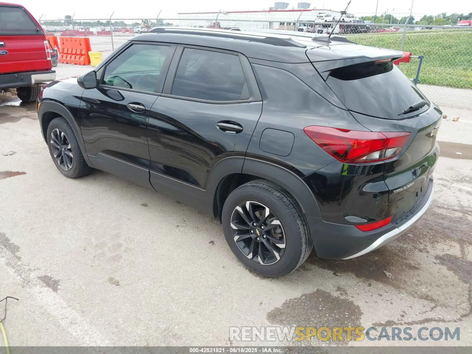 3 fotografías del automóvil dañado KL79MPSL9MB006463 CHEVROLET TRAILBLAZER 2021