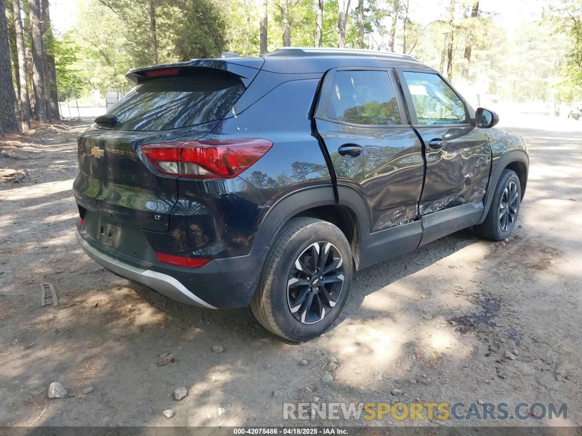 4 fotografías del automóvil dañado KL79MPSL9MB123301 CHEVROLET TRAILBLAZER 2021