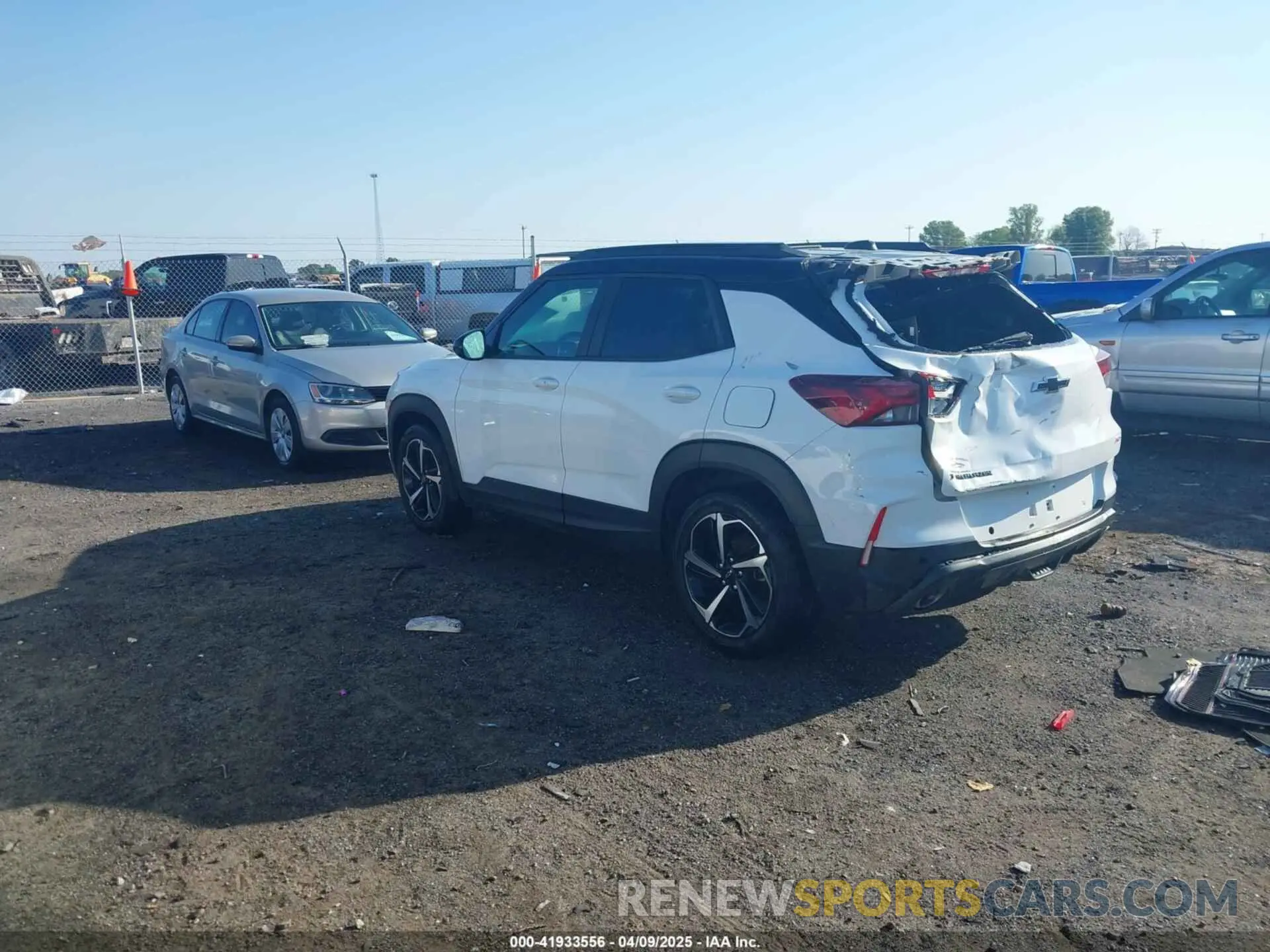 3 fotografías del automóvil dañado KL79MTSL9MB023160 CHEVROLET TRAILBLAZER 2021