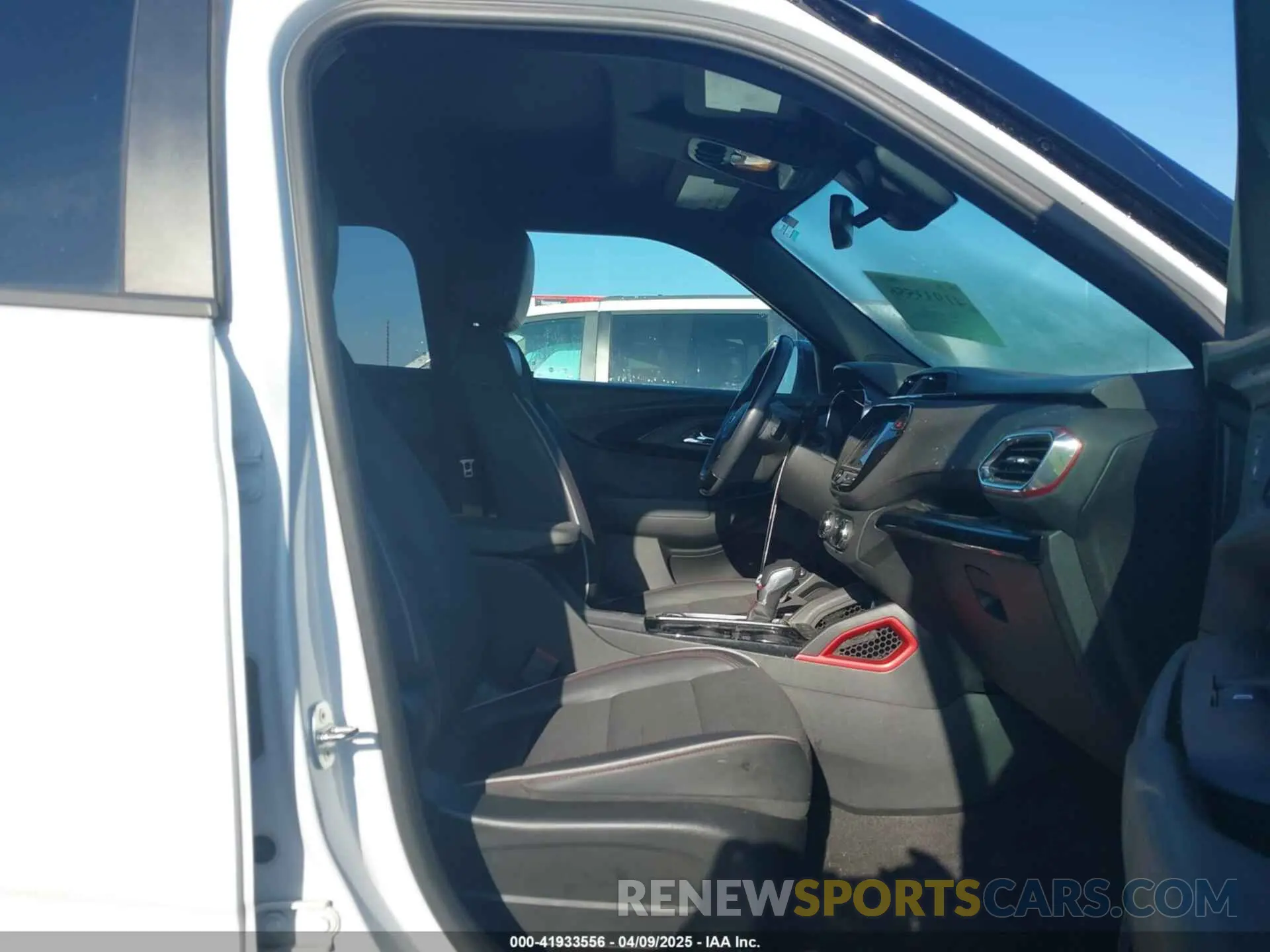 5 fotografías del automóvil dañado KL79MTSL9MB023160 CHEVROLET TRAILBLAZER 2021