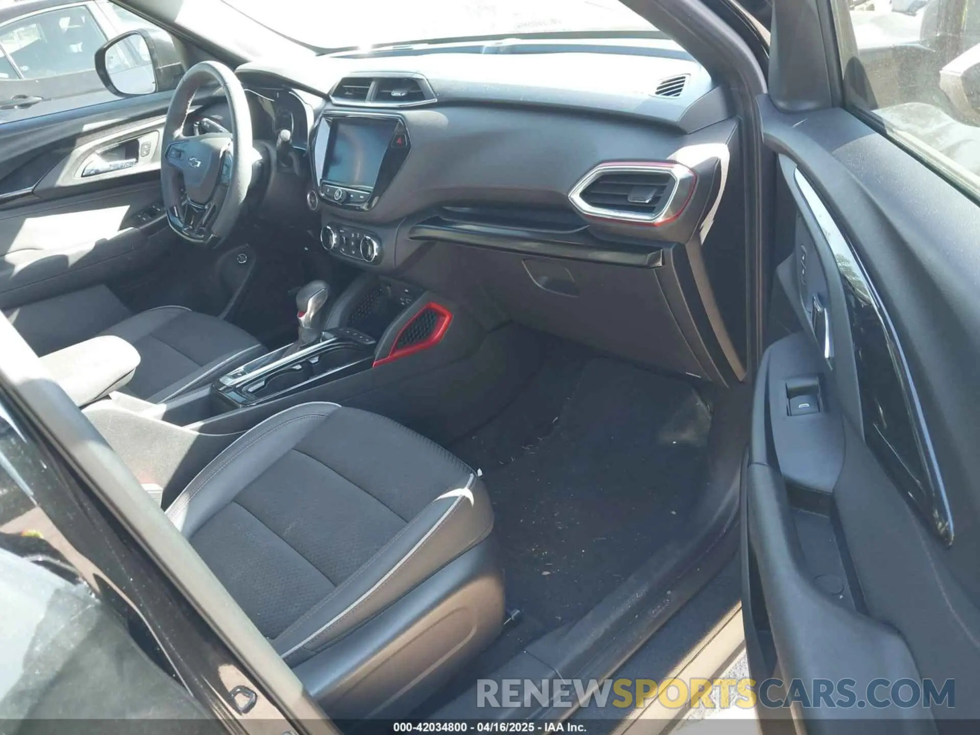 5 fotografías del automóvil dañado KL79MUSL6MB154908 CHEVROLET TRAILBLAZER 2021