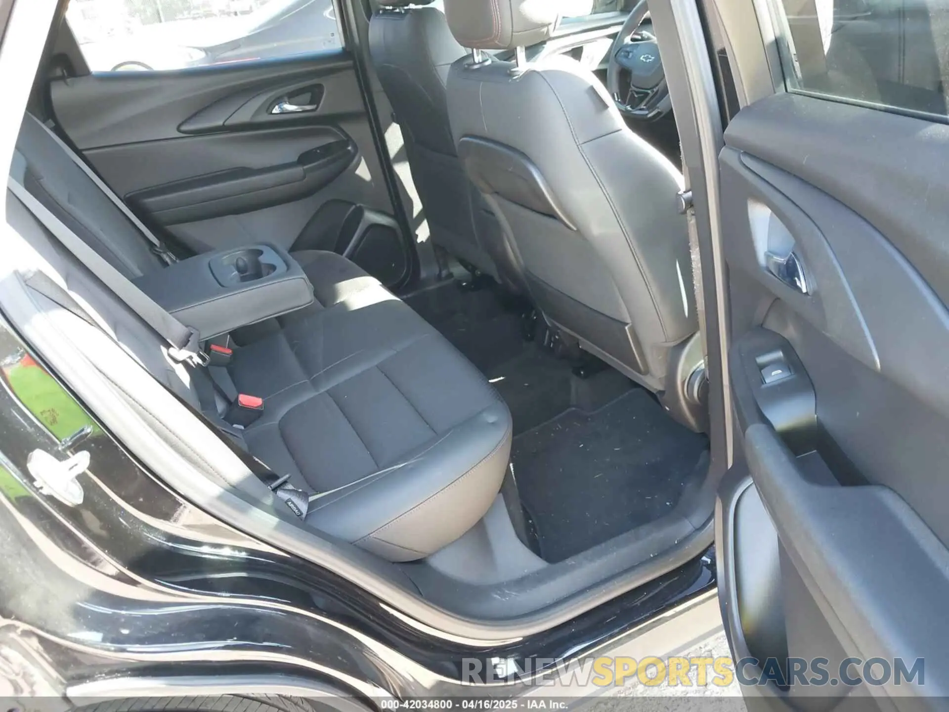 8 fotografías del automóvil dañado KL79MUSL6MB154908 CHEVROLET TRAILBLAZER 2021